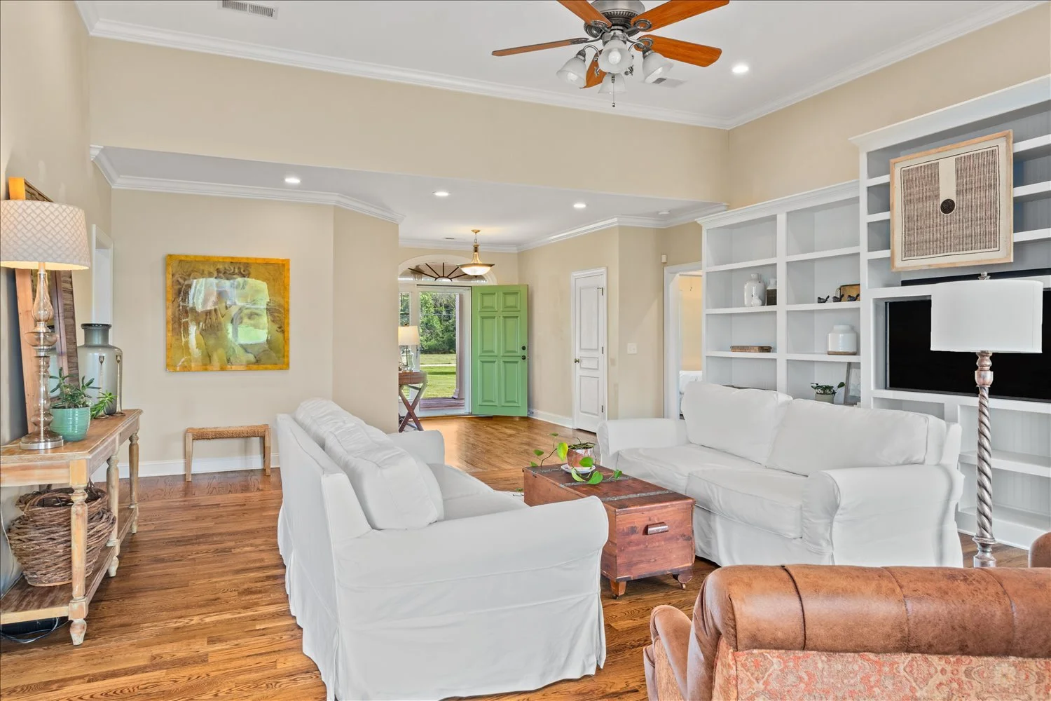 0193-Real Estate Photographer Pro-194.jpg