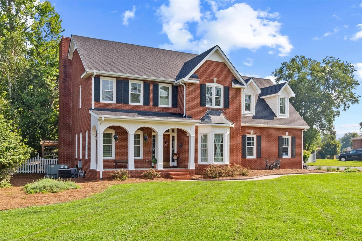 0443-Real Estate Photographer Pro-443.jpg