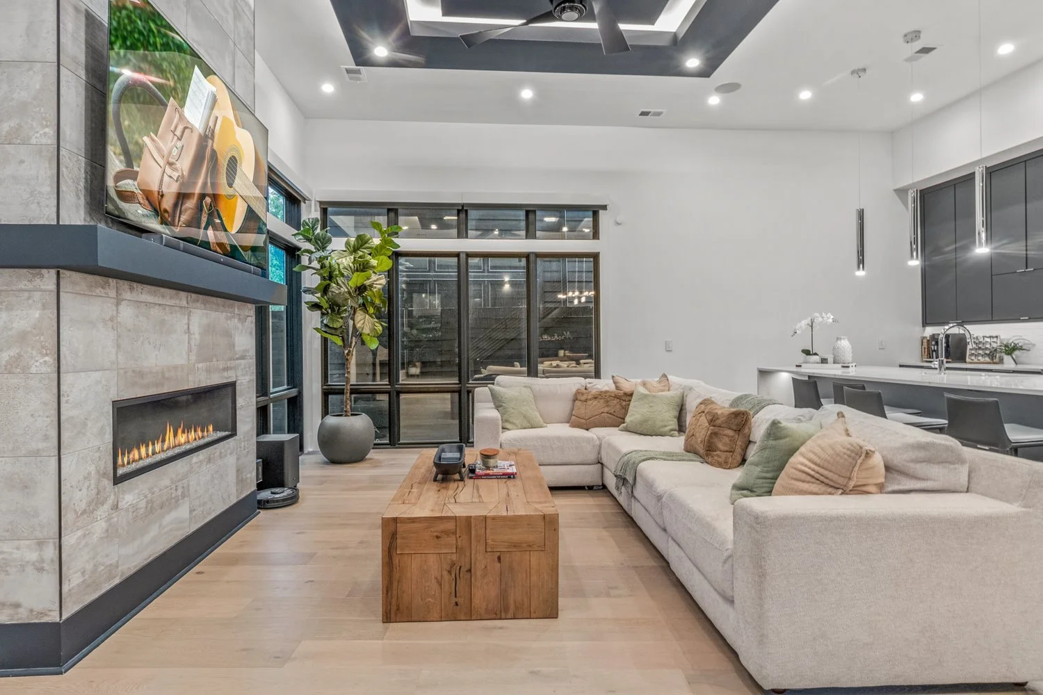 0892-Real Estate Photographer Pro-892.jpg