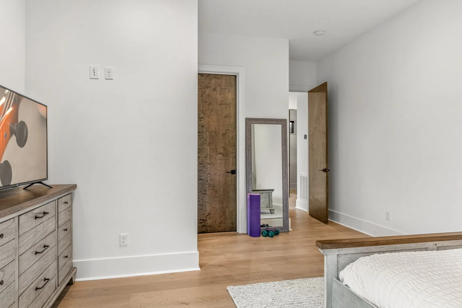 0921-Real Estate Photographer Pro-921.jpg