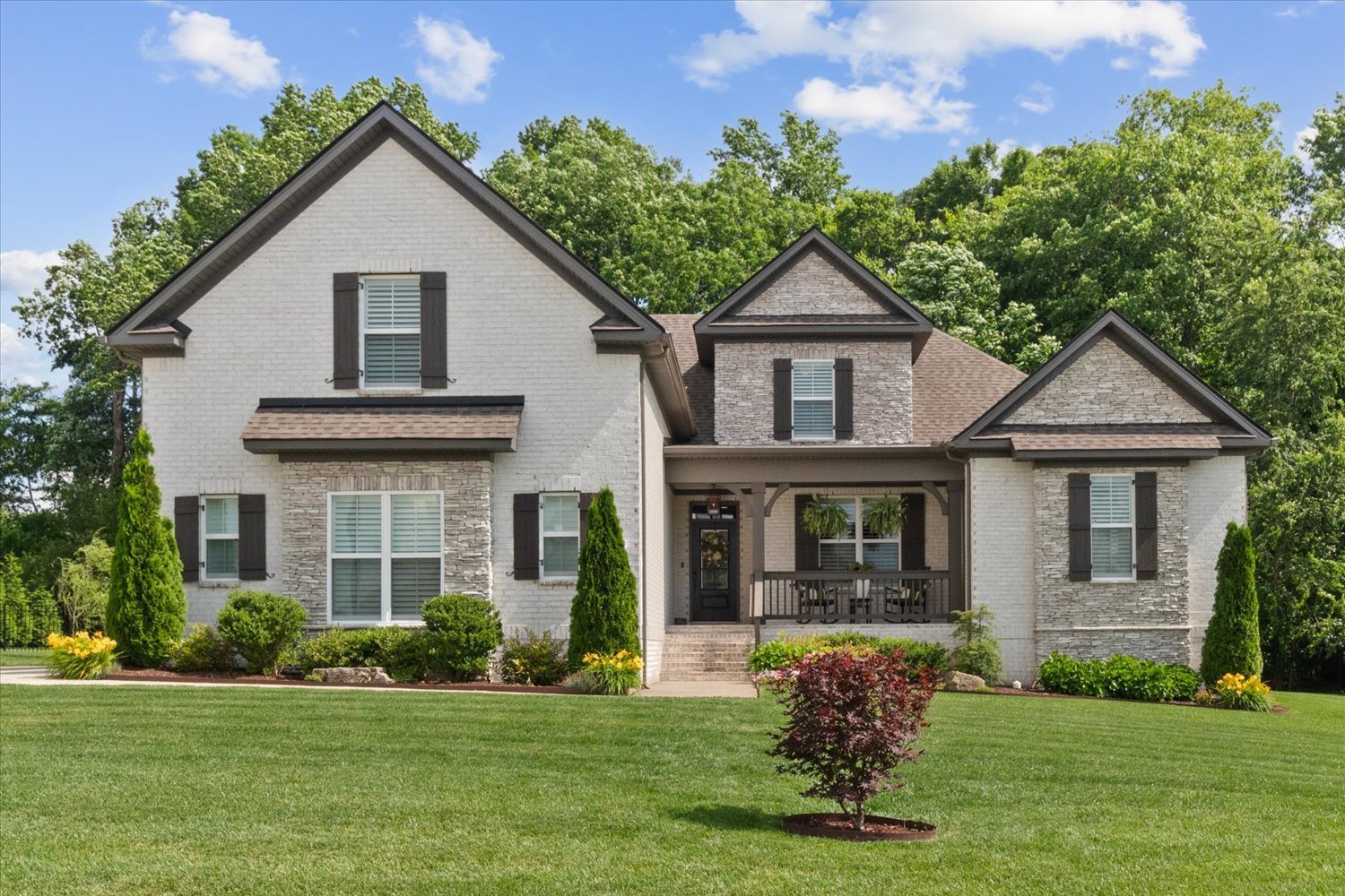 0247-Real Estate Photographer Pro-248.jpg