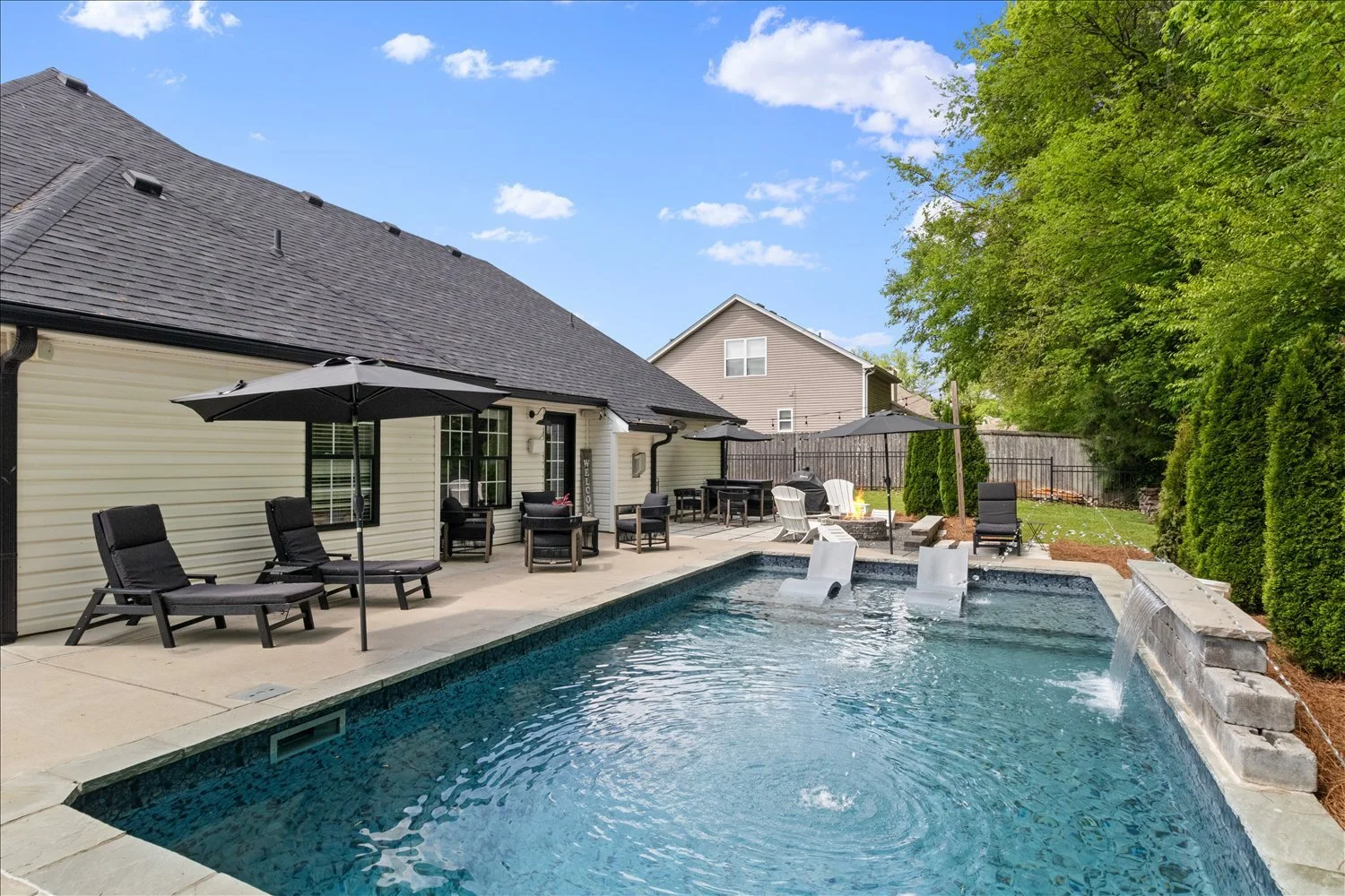 0137-Real Estate Photographer Pro-138.jpg