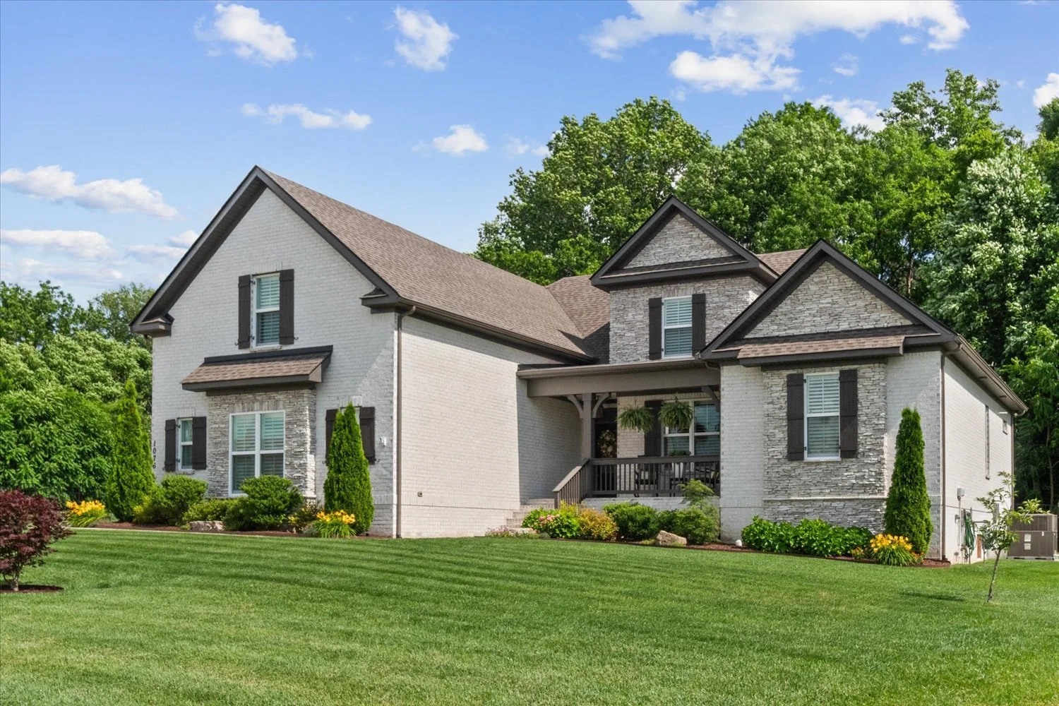 0248-Real Estate Photographer Pro-249.jpg