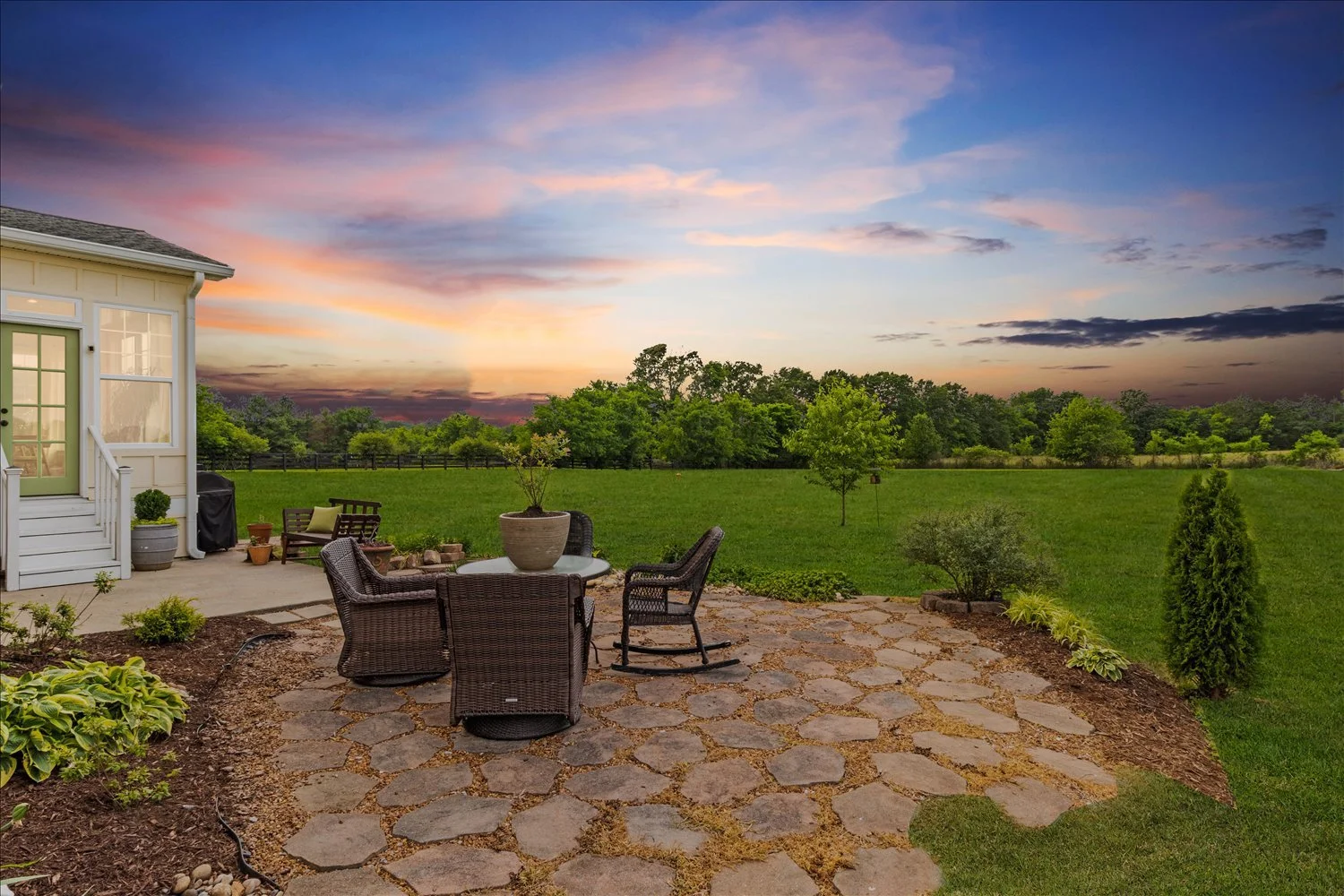 0197-Real Estate Photographer Pro-198.jpg