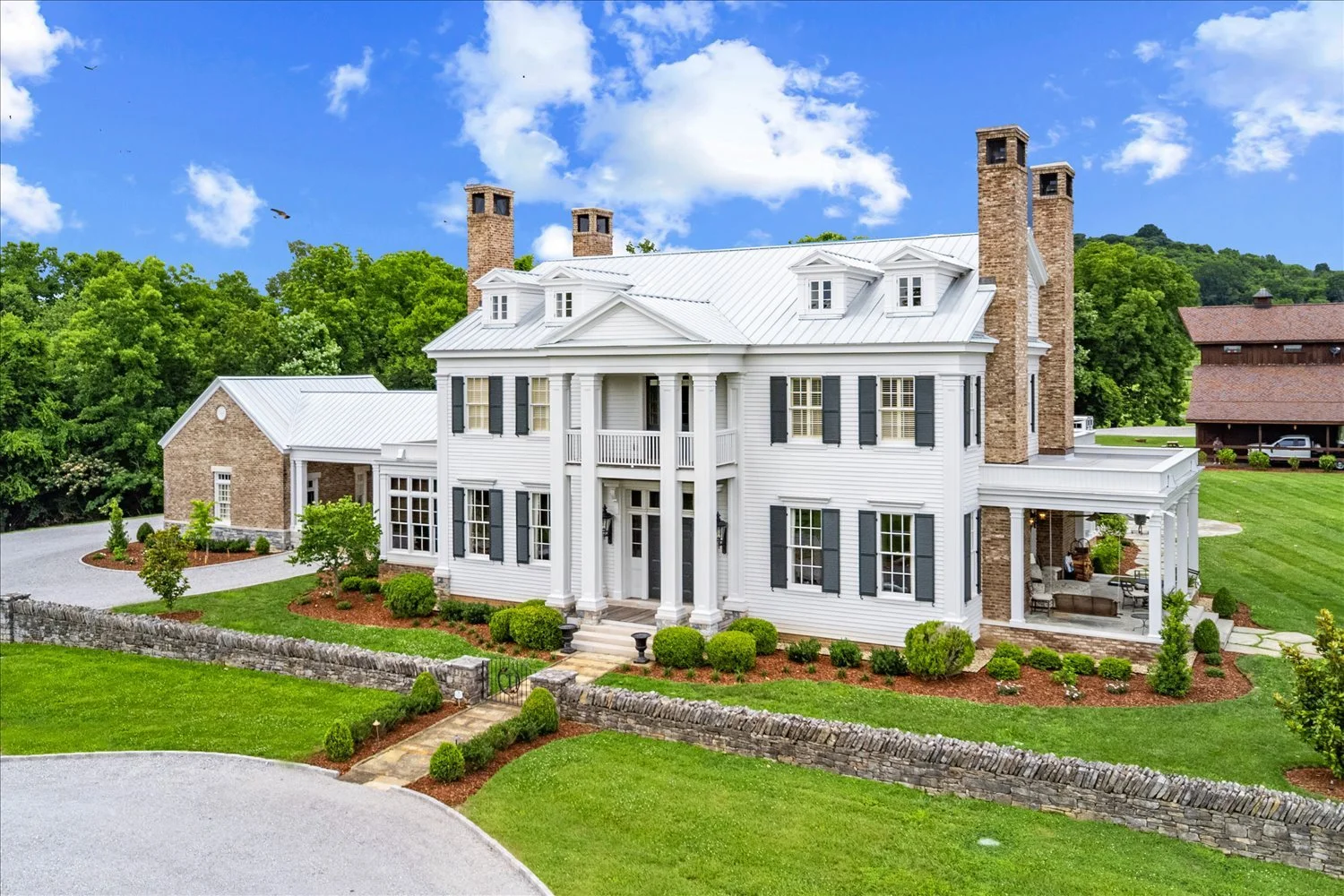 0352-Real Estate Photographer Pro-353.jpg