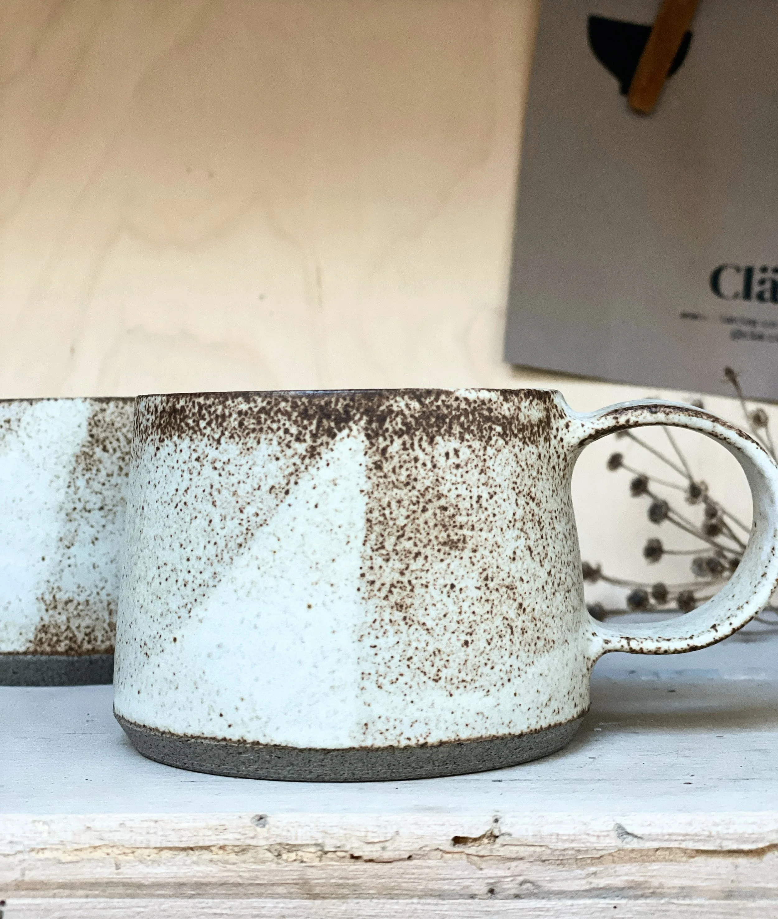 ceramic mug with handle 1.JPG