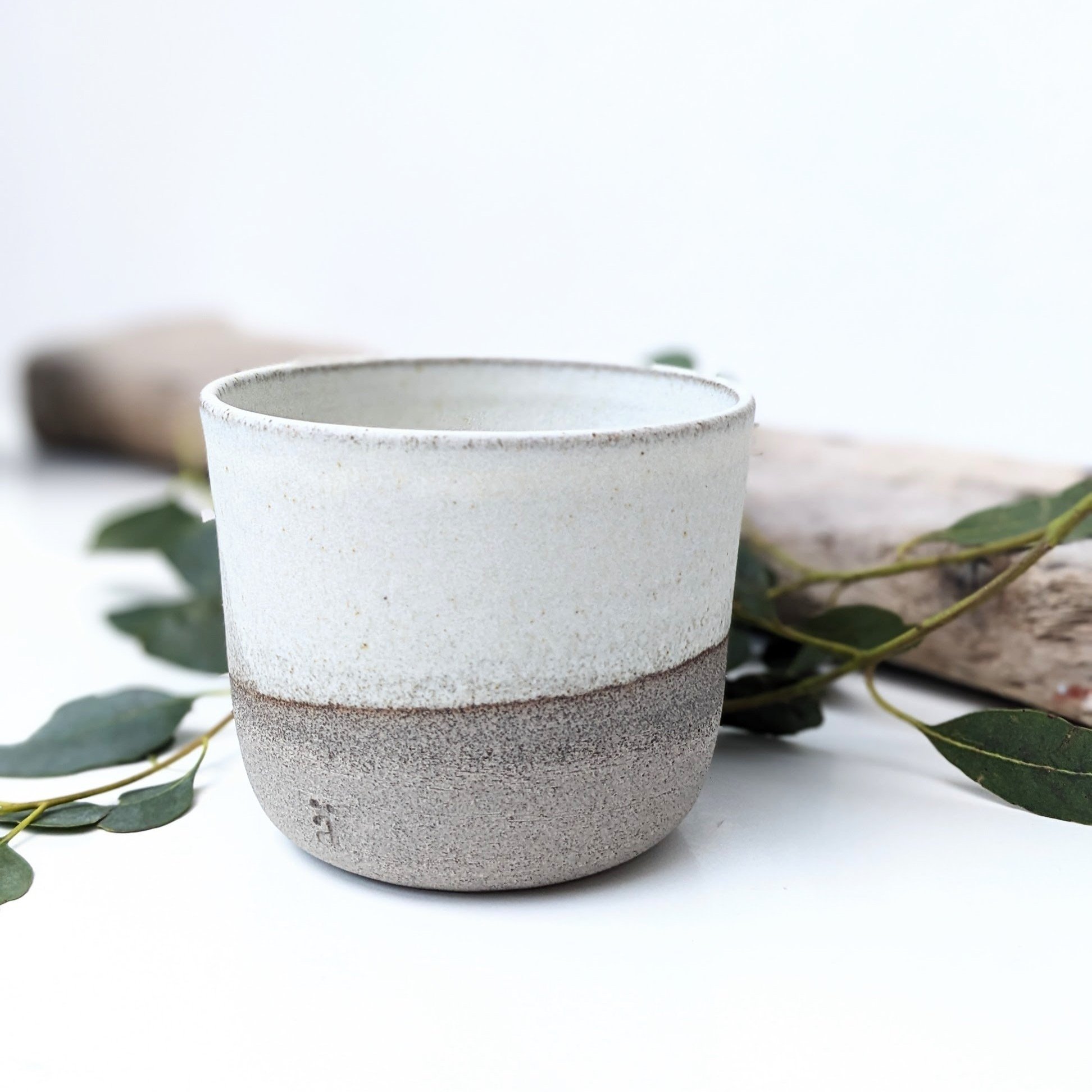 grey+and+white+coffee+beaker.jpg