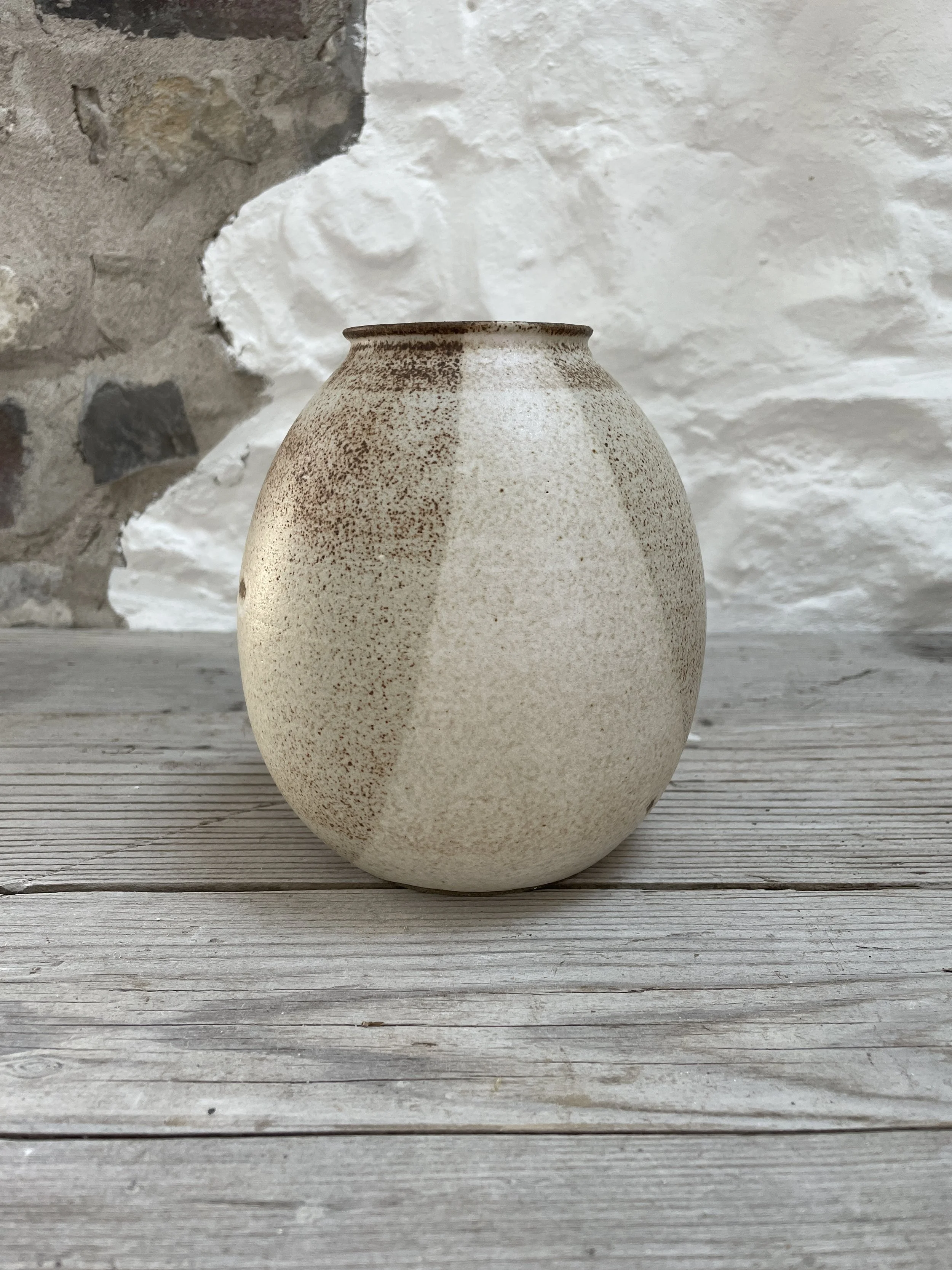 Ceramic Vase in matt rusty glaze 1.JPG