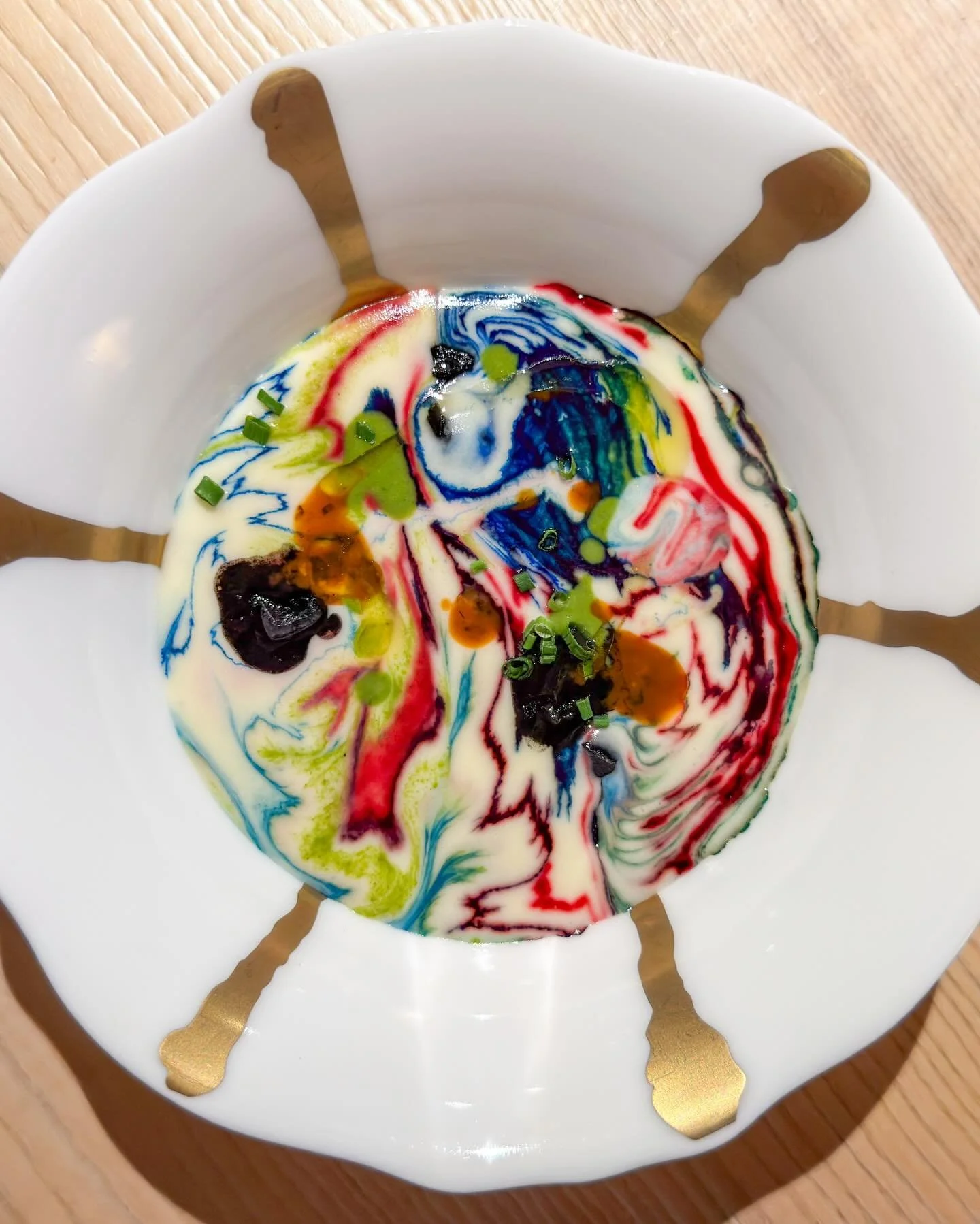 &ldquo;Murrina cappuccino&rdquo;: potato cream, various seafood ingredients, colors inspired by Venice&rsquo;s iconic Murrine glasswork. At three-Michelin-starred @le_calandre in Rubano, Italy.
&mdash; 
#threemichelinstars #massimilianoalajmo #troise