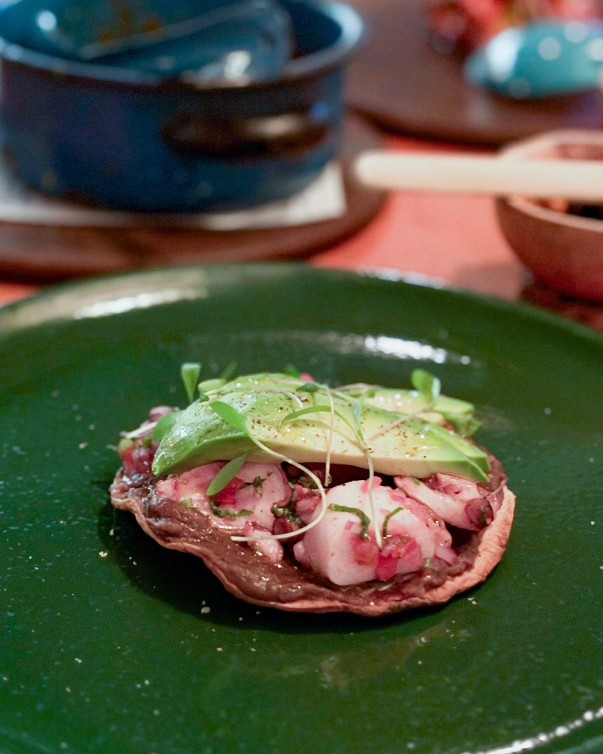 Best way to recover from 20 hours of travel: tacos and tostadas!

📍 Comedor Jacinta