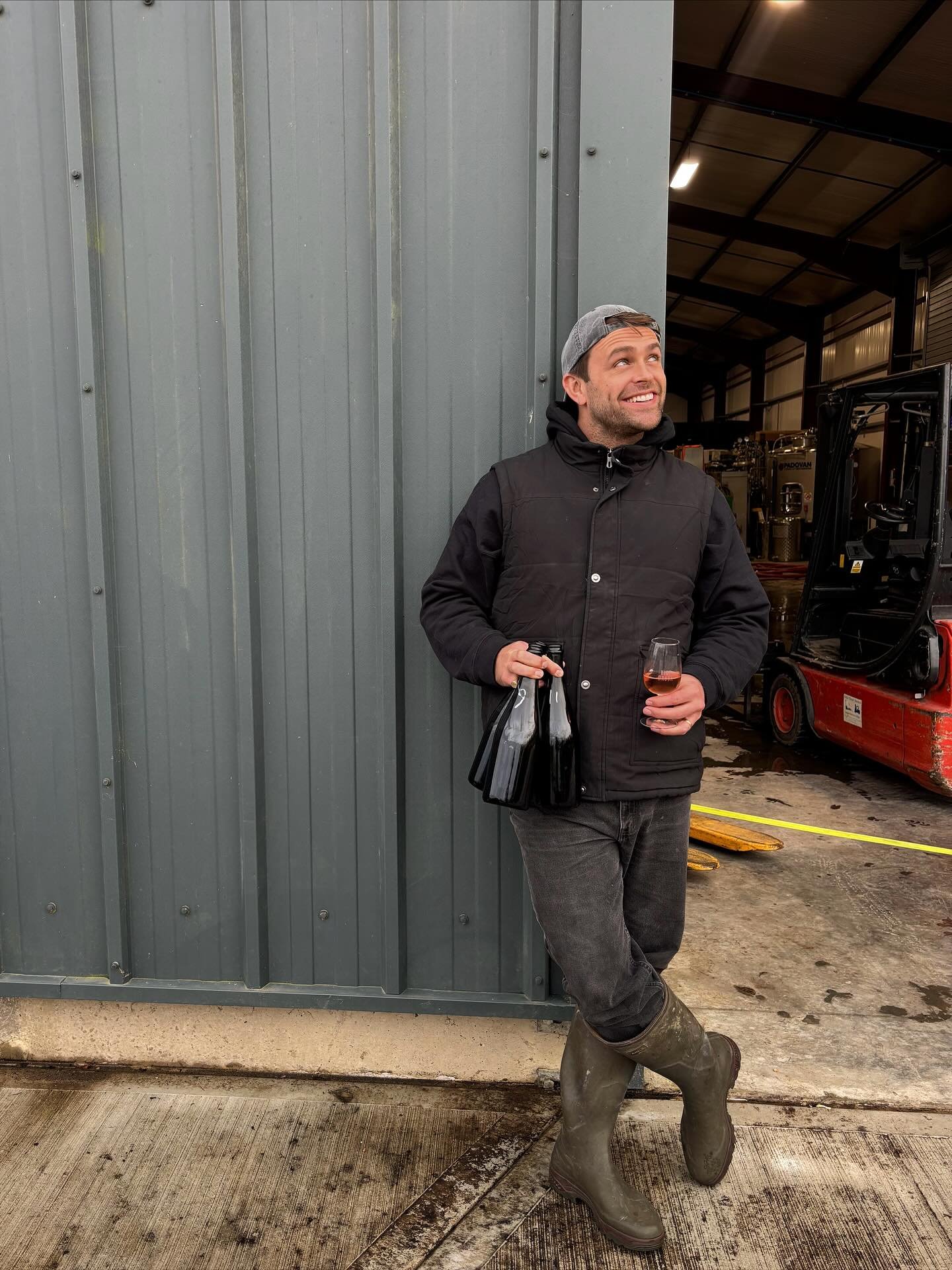 Grey, drizzly afternoons are usually spent in the winery these days, and today we were engrossed in one of our favourite activities: the dosage trials on our unreleased sparkling.

The dosage is a small amount of sugar that is added at the very final