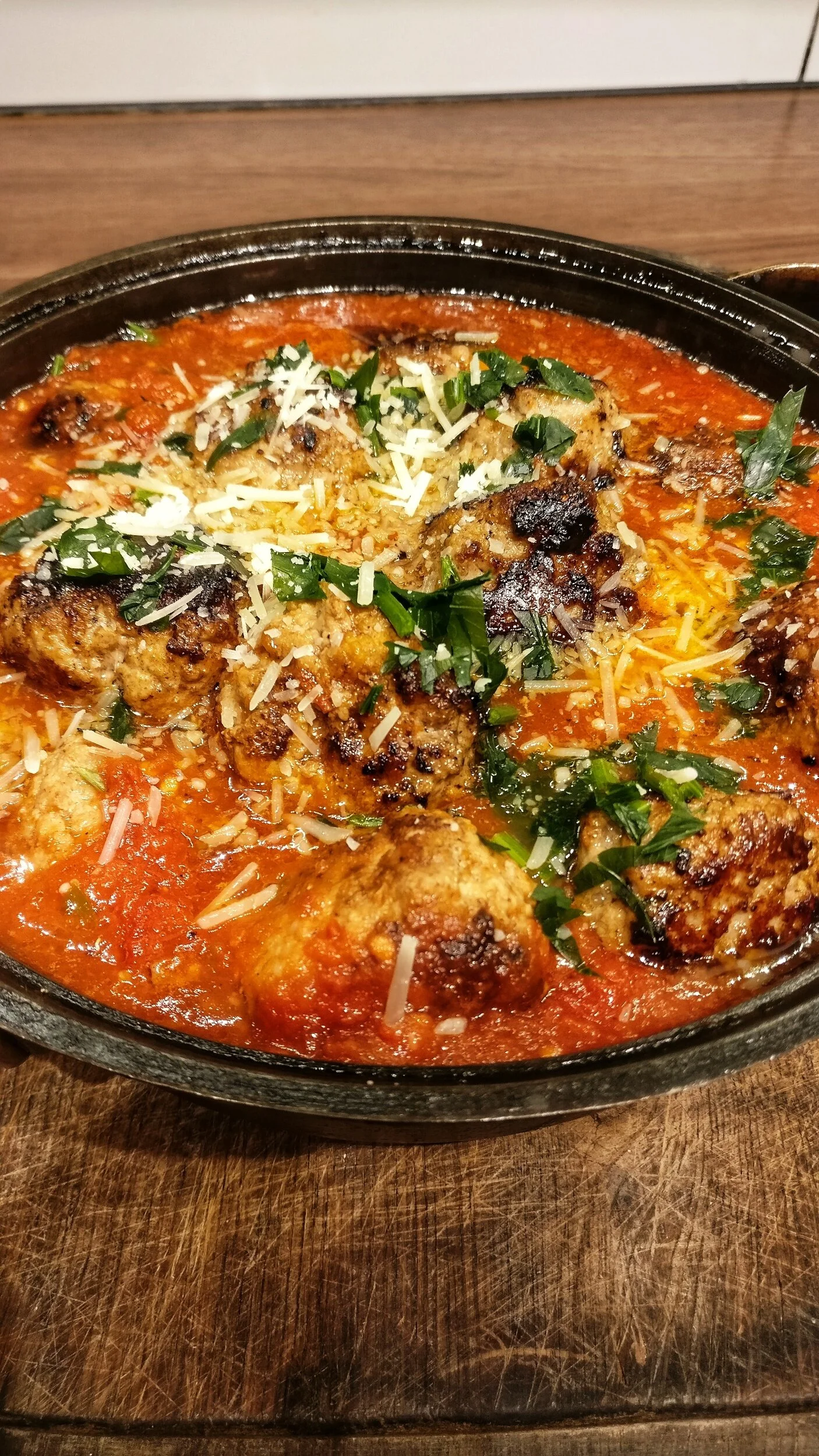 Italienska köttbullar i tomatsås 