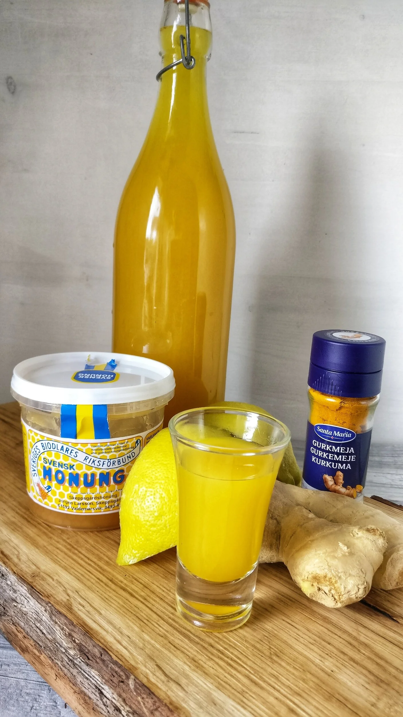 Ingefärashot med gurkmeja 