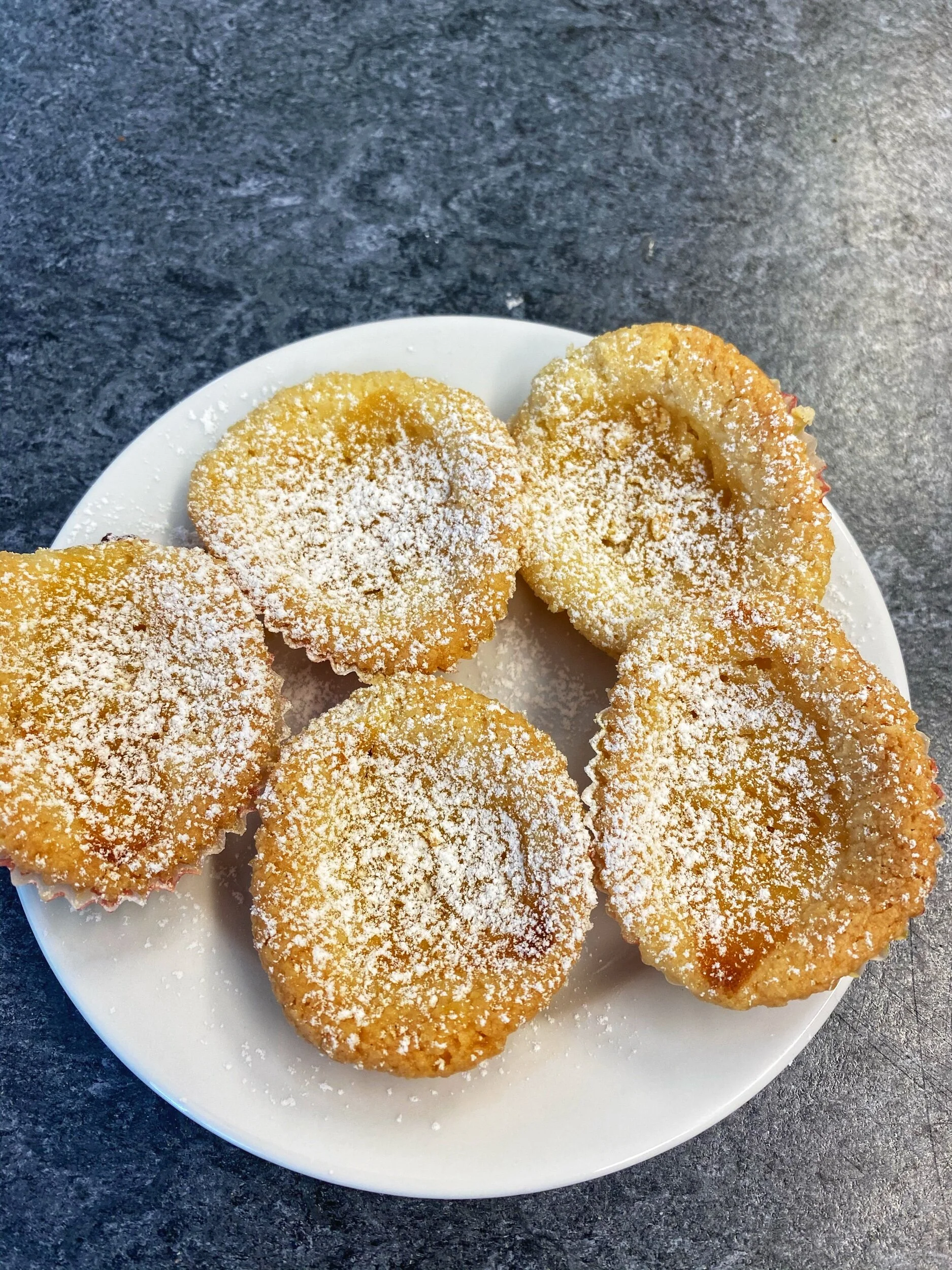 Glutenfria lemoncurdkakor 