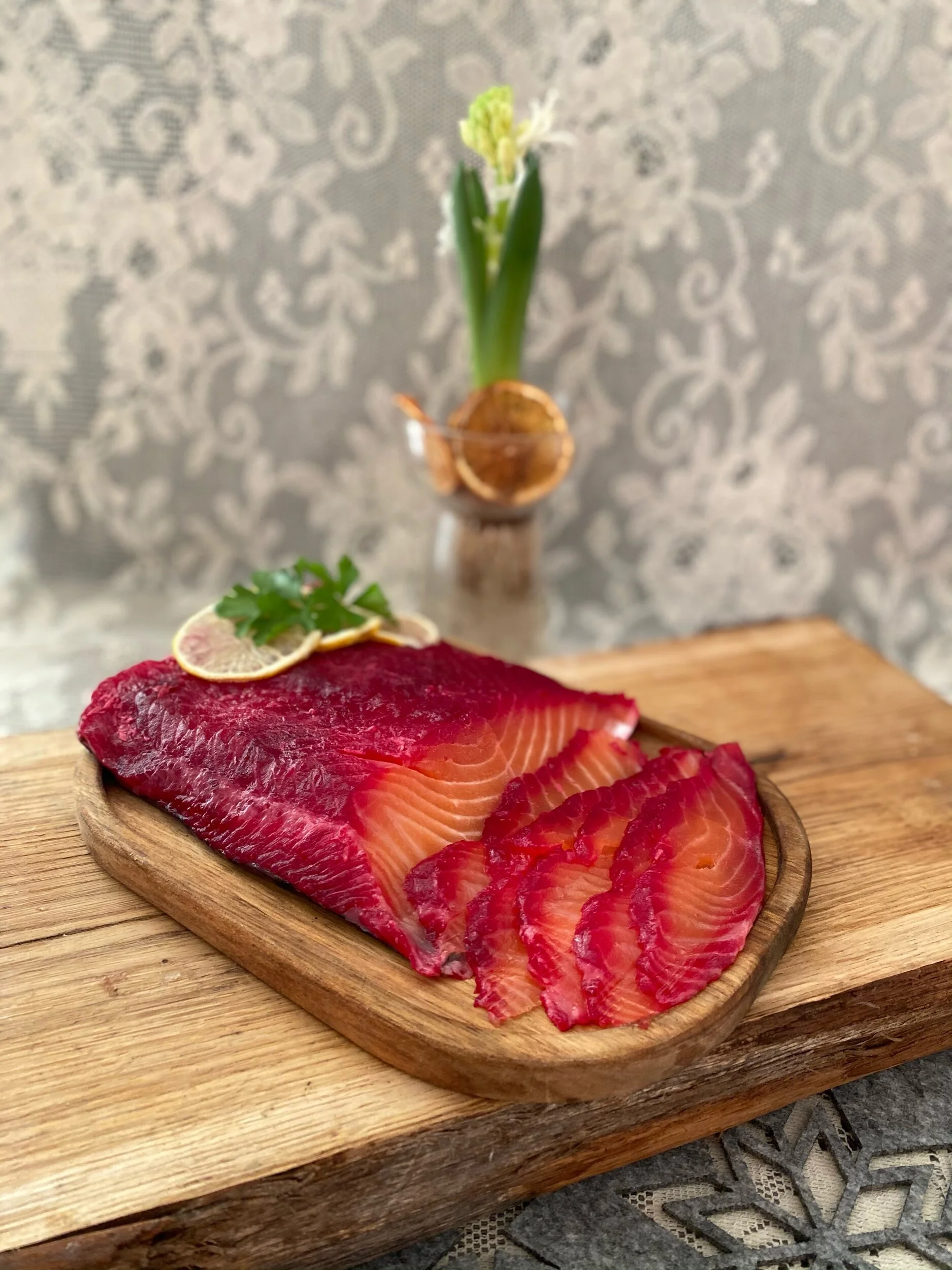 Gravad lax med rödbetor