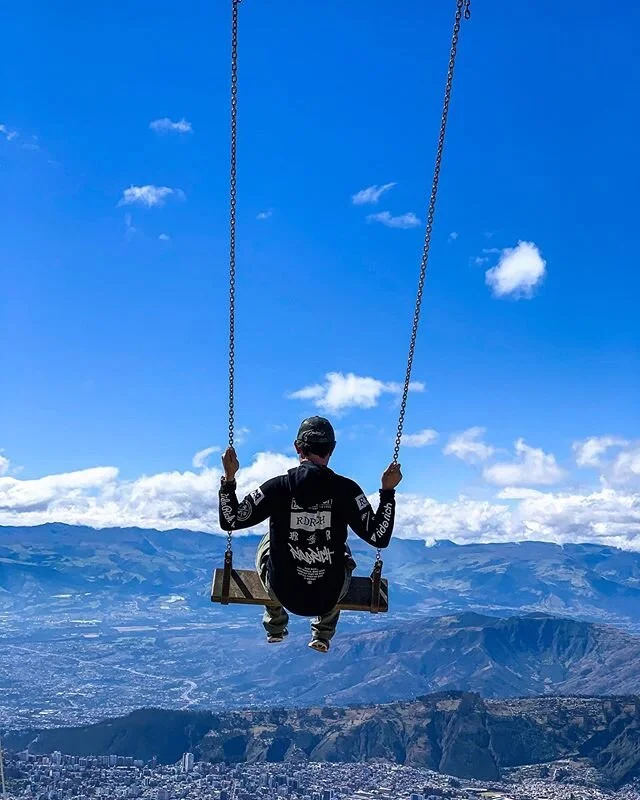 #Ecuador 🇪🇨 Quito, capital of Ecuador, was the first city to be declared a UNESCO World Heritage site and is the highest constitutional capital in the world 🌎 📸 @dmitry_dimz @traveldimz .
.
.
.
.
#lovetravel #adventurethatislife #roamtheplanet #t