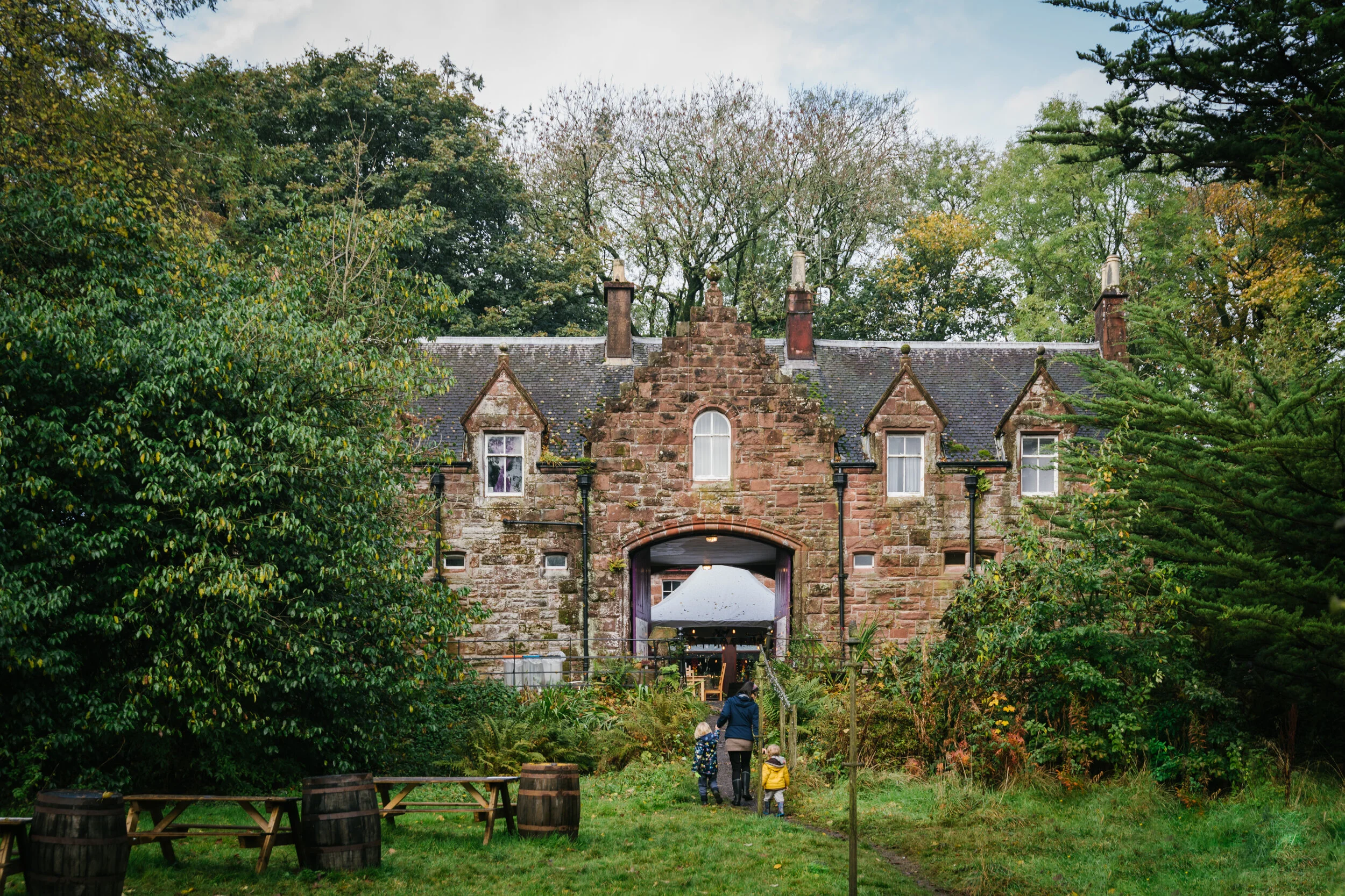 Tir na nOg buildings