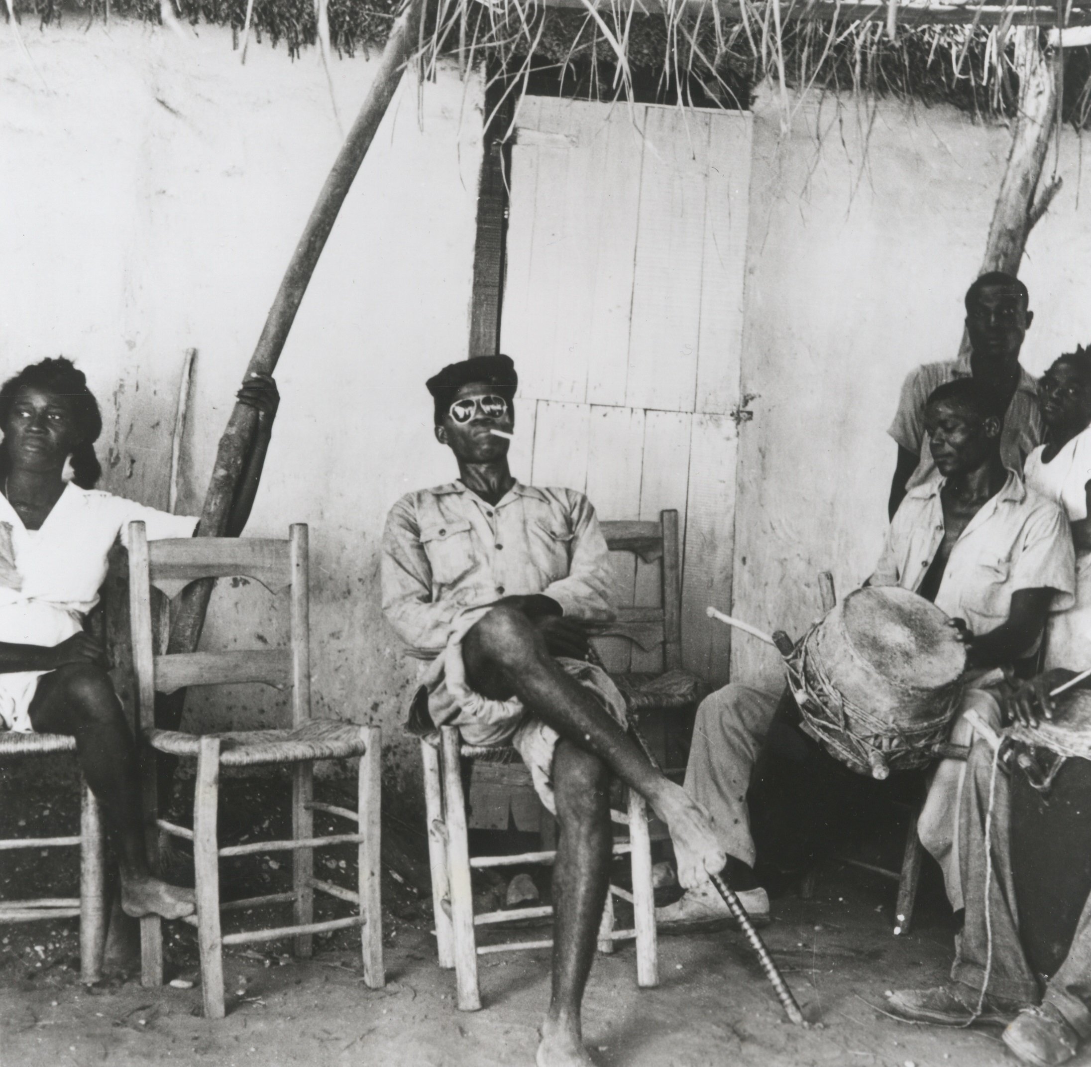  Fot. z filmu “Divine Horsemen – the Living Gods of Haïti”, reż. Cherel Ito, Teiji Ito, Maya Deren, 1985 