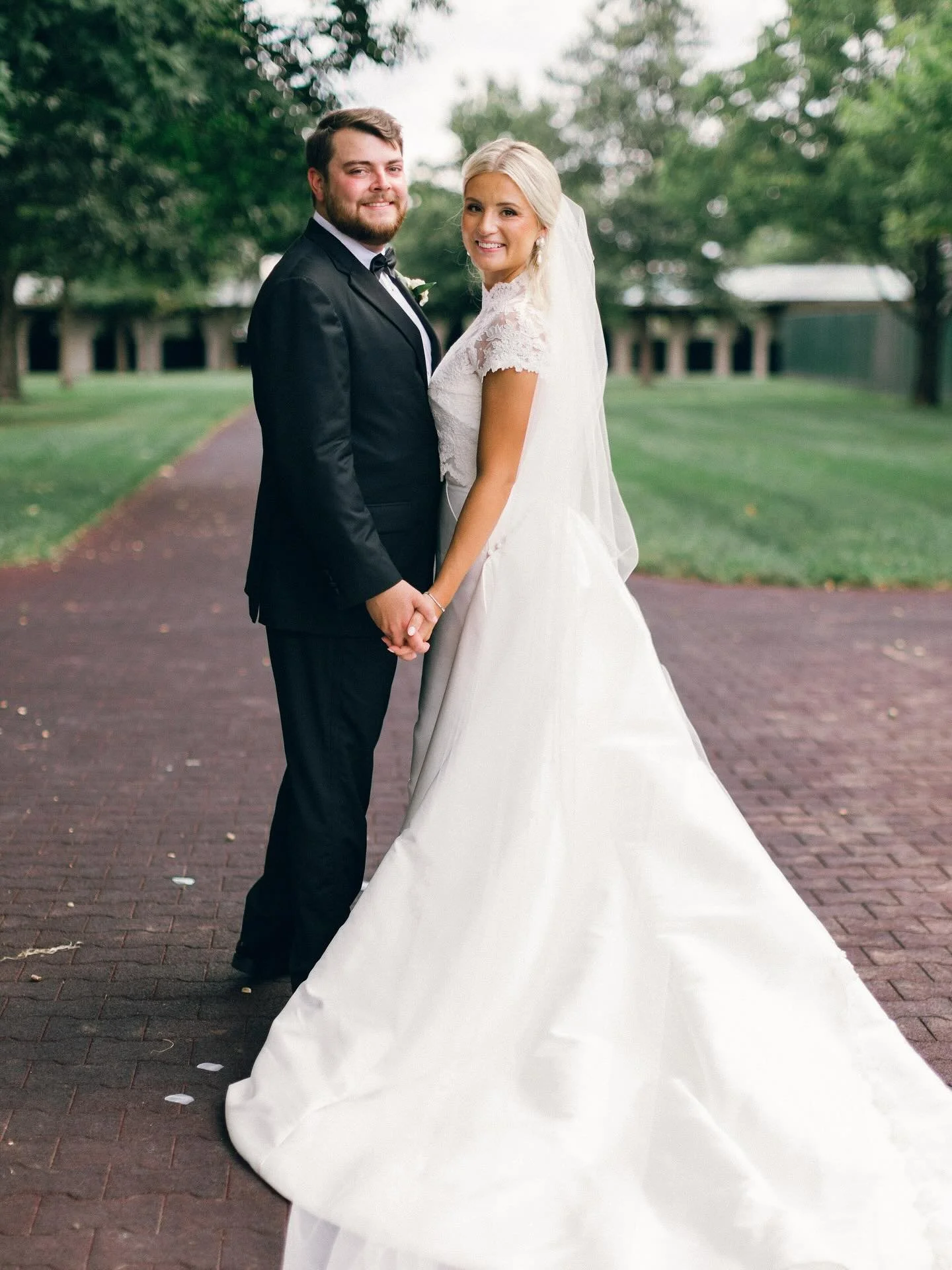 LDW, a Cats win, and one year since this beautiful day! Congrats, Lauren and Tucker ❤️

Photo: @carl.s.miller 
Rentals: @alloccasionseventrental @canvas_event_furniture @fastsigns_lexington @fitztheoccasion @nuagedesignsinc 
Cake: @tinkerscakeshop 
V