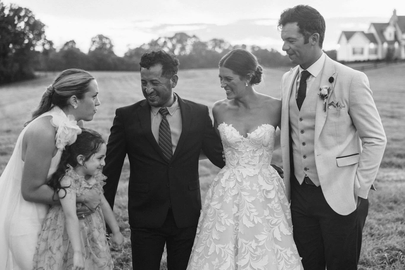 A day full of love and community with friends and family ❤️ Happy Thanksgiving to all! 

Beauty: @thefenleystudio 
Photo: @carl.s.miller 
Rentals: @stradleydavidson @paradisegraphix @oakleyandhydedesigns @fitztheoccasion @bluemoonlexington @bbjlatavo