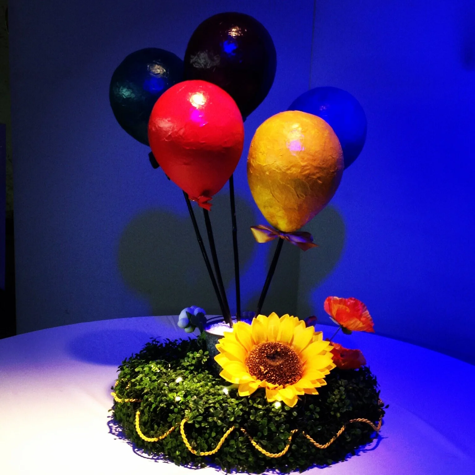 Balloons Table Centre