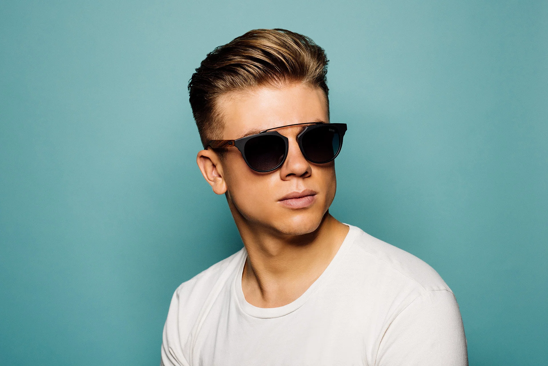 LUUX_MODELS_0282_r.jpg