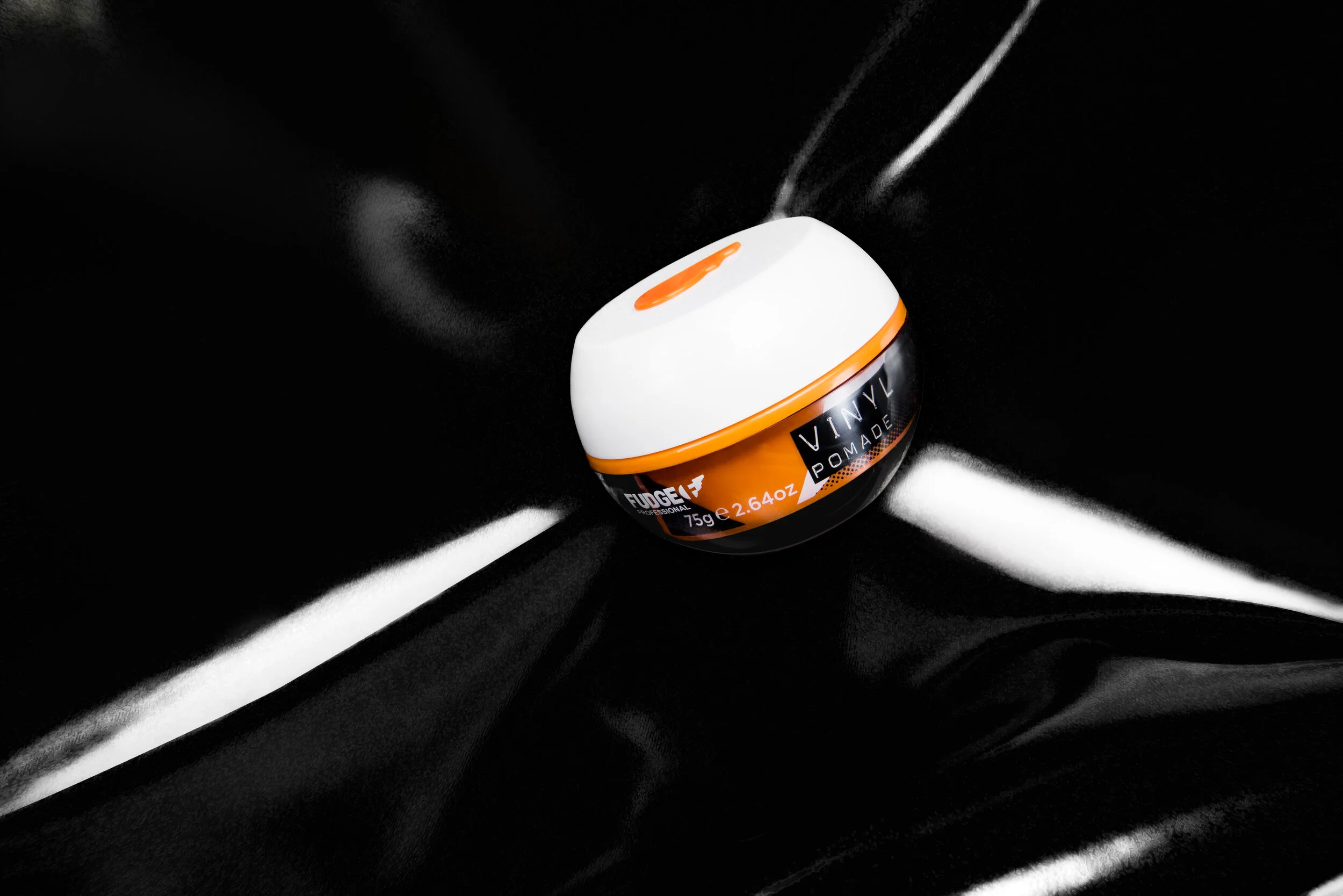 POMADE GLOSS PAINT_1.jpg