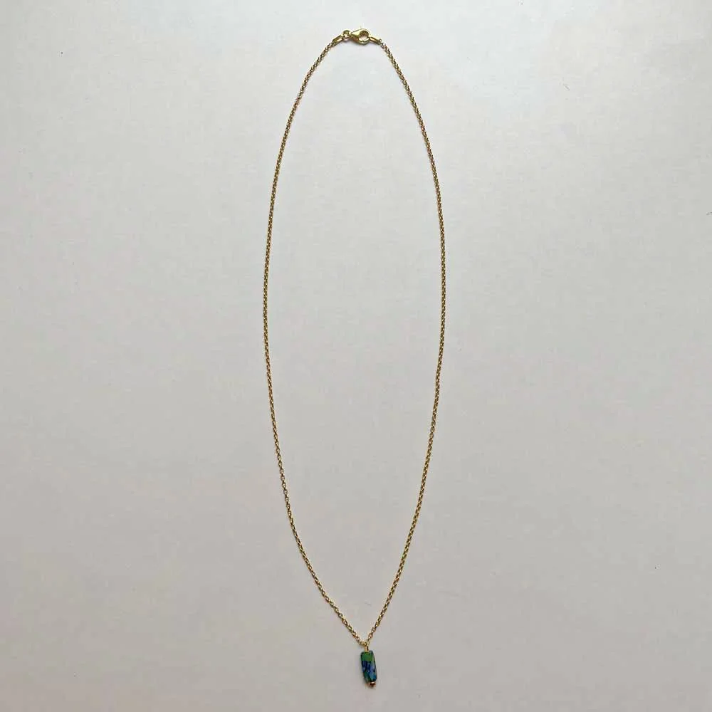 MINI_CHARM_NECKLACE_blue_green_elongated_02.jpg