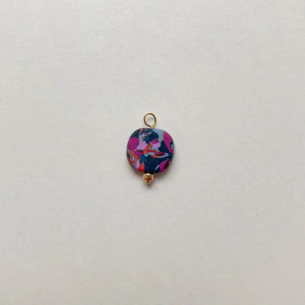 MINI_NECKLACE_CHARM_blue_fuchsia_lilac_01.jpg