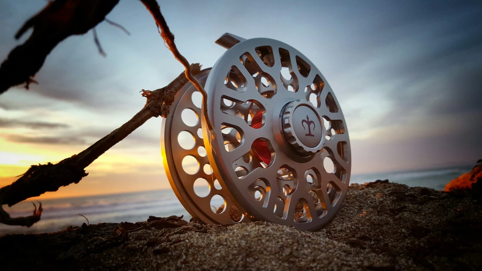 3-TAND Fly Reels are sealed fishing reels for freshwater or saltwater  anglers.