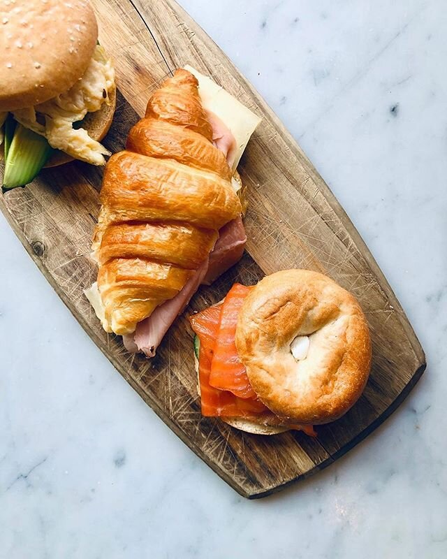 Breakfast muffin of breakfast croissant? 🥐🥯