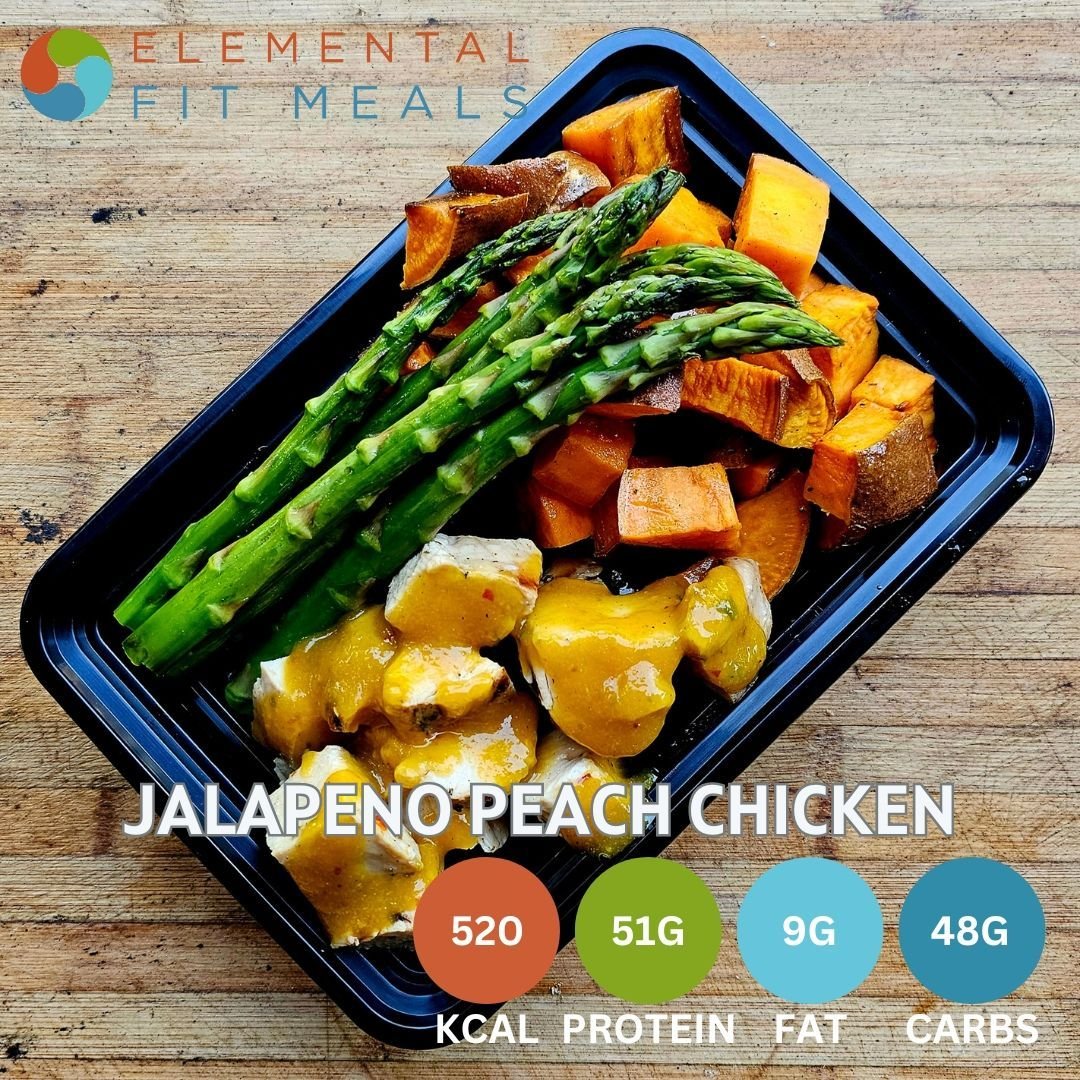 If you like a little #Sweetheat, then this #NEW Jalapeno Peach Chicken is for you. Grilled Chicken Breast, Jalapeno Peach Sauce, Grilled Vegetables, and Roasted Sweet Potatoes.

#mealprep #eattherainbow #highprotein #youarewhatyoueat #healthyeating #