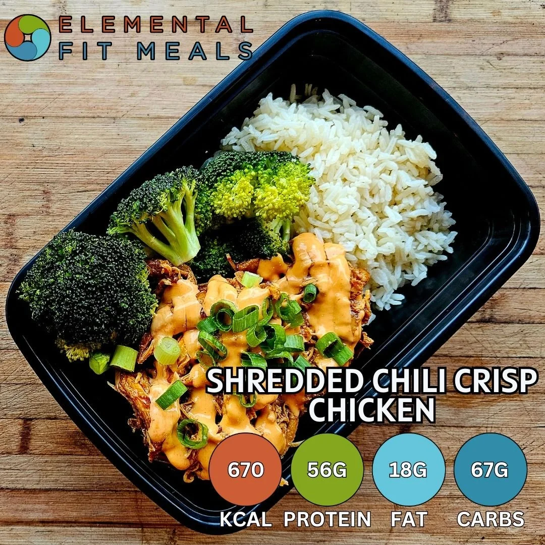 #NEW NEW NEW! Shredded Chili Crisp Chicken, Bone Broth Rice, Roasted Vegetables, Low Fat Spicy Mayo, Topped With Scallions.
#Healthyeating doesn't have to be boring...
www.elementalfitmeals.com
#mealprep #breakfastofchampions #eattherainbow #highp