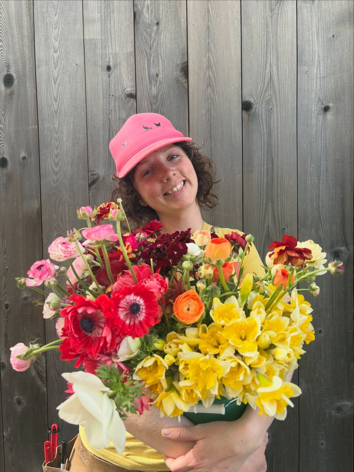 Exciting News 🌼📣 We&rsquo;ve decided to open our flower fields up for a special ✨Mini Flower U-Pick✨ next Saturday, March 21st! 

Come harvest abundant and ready to pick spring blooms like ranunculus, anemones, daffodils, and more.

This will be a 