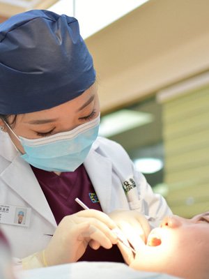 Image of client receiving a dental exam