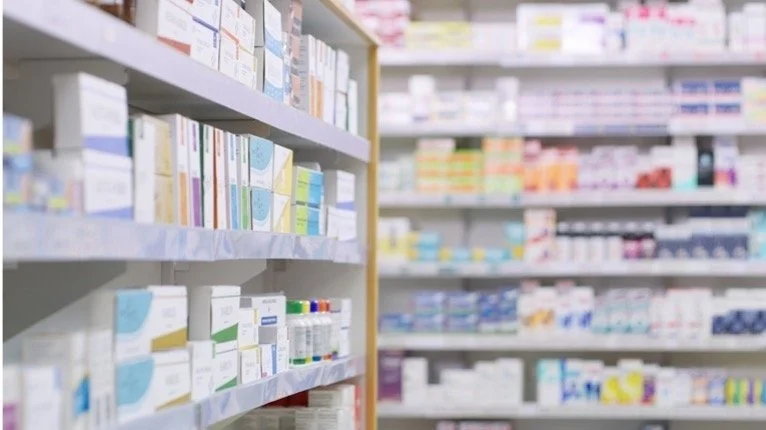Image of pharmacy shelves