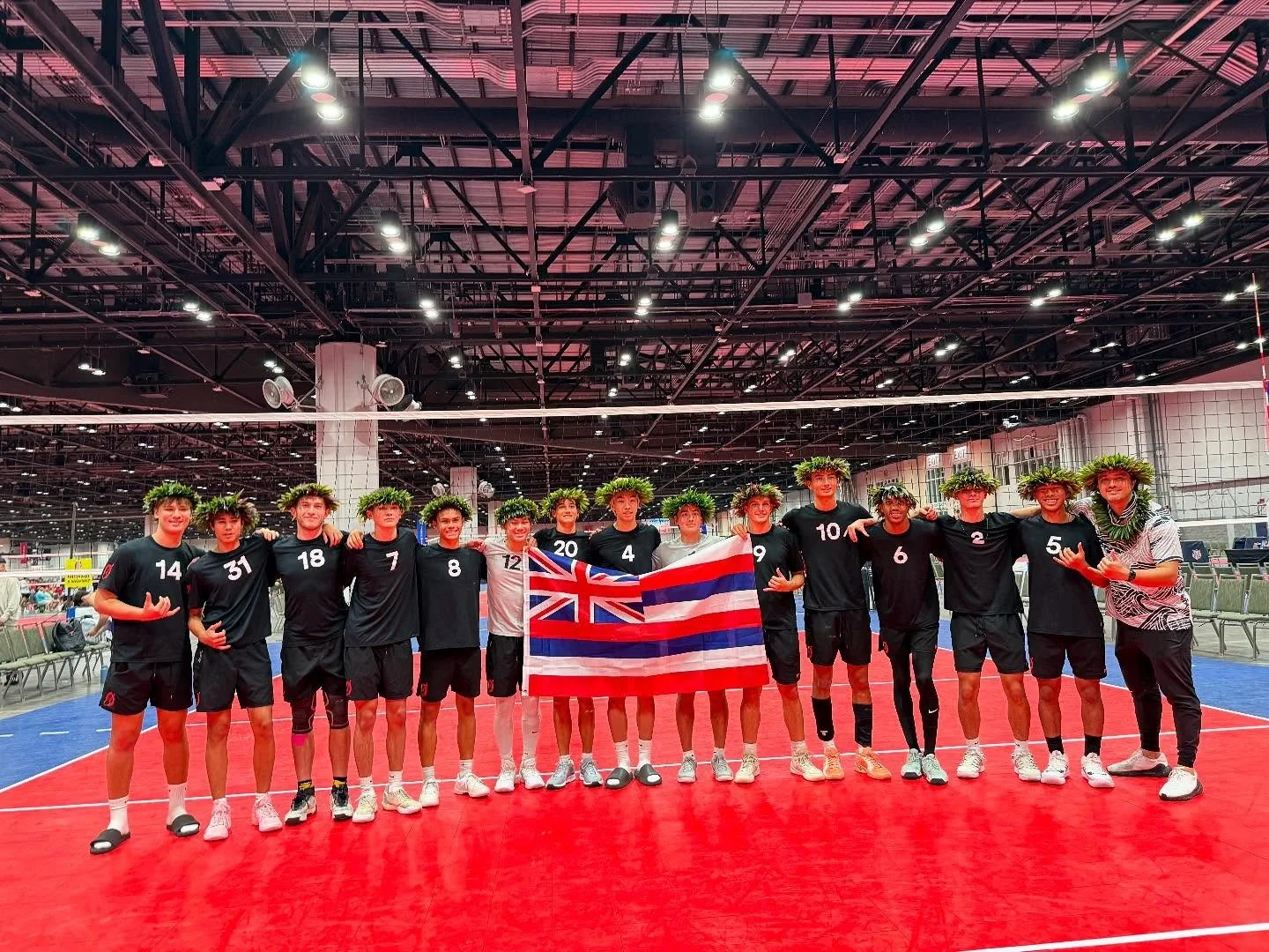 Help us celebrate these fine young men, recently back from representing @outriggercanoeclub and playing hard in the @aauvolleyball Boys Junior Nationals in Orlando, Florida! 

Ho&rsquo;omaika&rsquo;i!!!