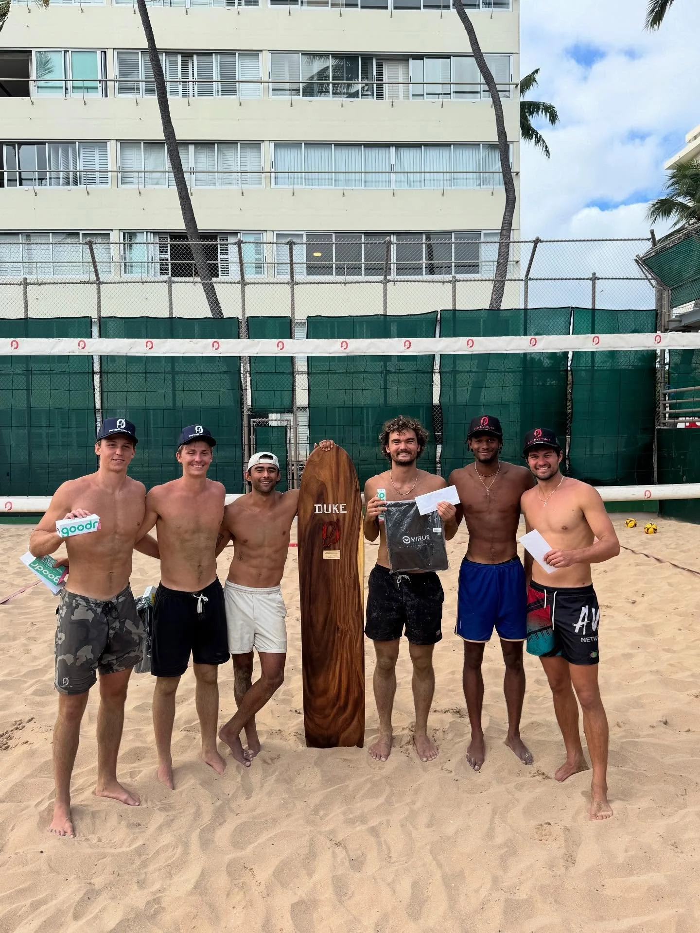 2025 Duke Kahanamoku State Championships

L-R: 
🥈 Riley Haine, Noah Haine
🥇 Keoni Thiim, Zeo Meyer
🥉 Louis Sakanoko, Zach Meyer

What a fun day of volleyball honoring the history of beach volleyball at its birthplace, Outrigger Canoe Club. Duke Ka