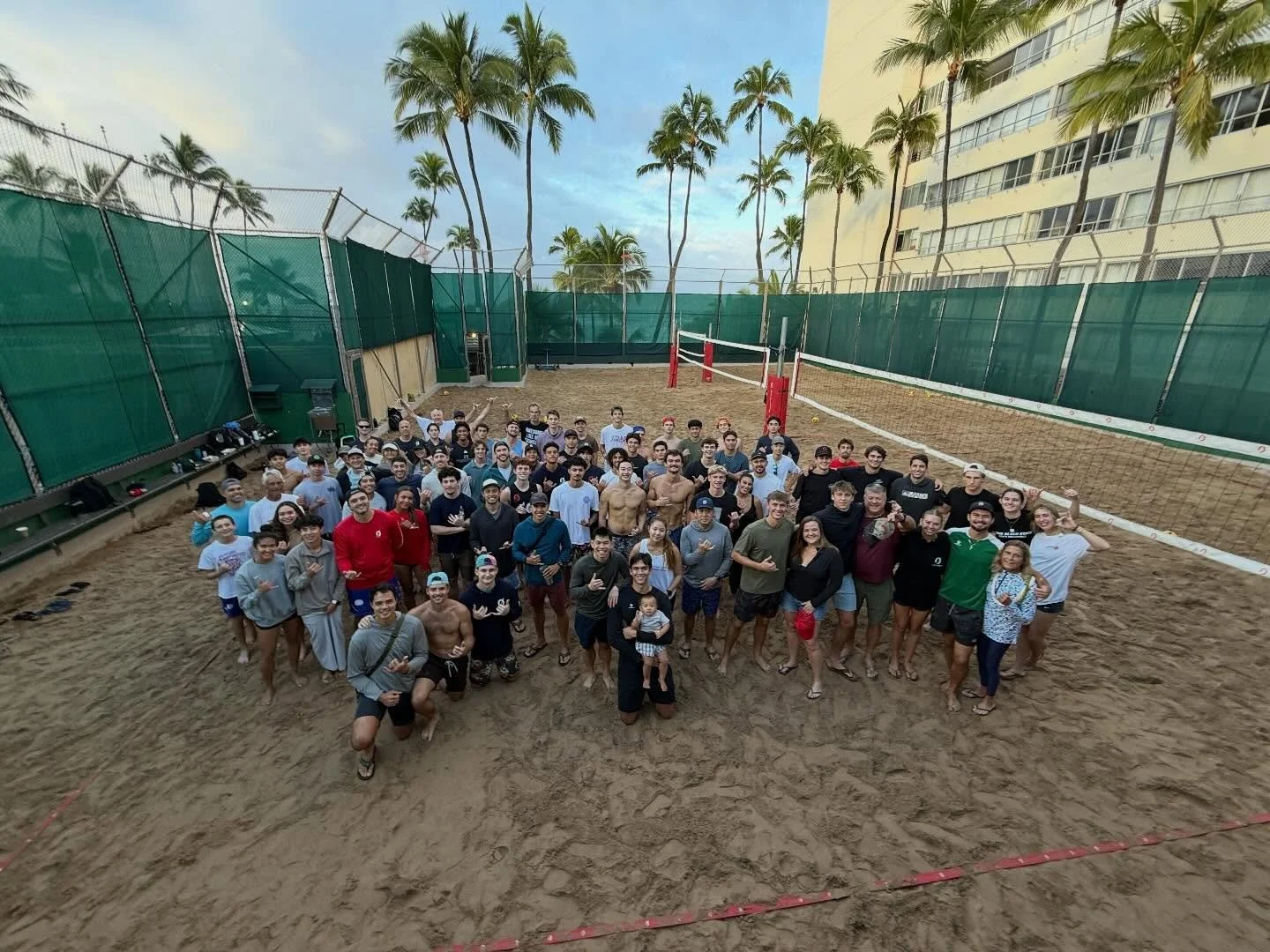 Opening scenes from the Daddy Haine annual 4-man tournament today ❤️

📸: @twainnewhart