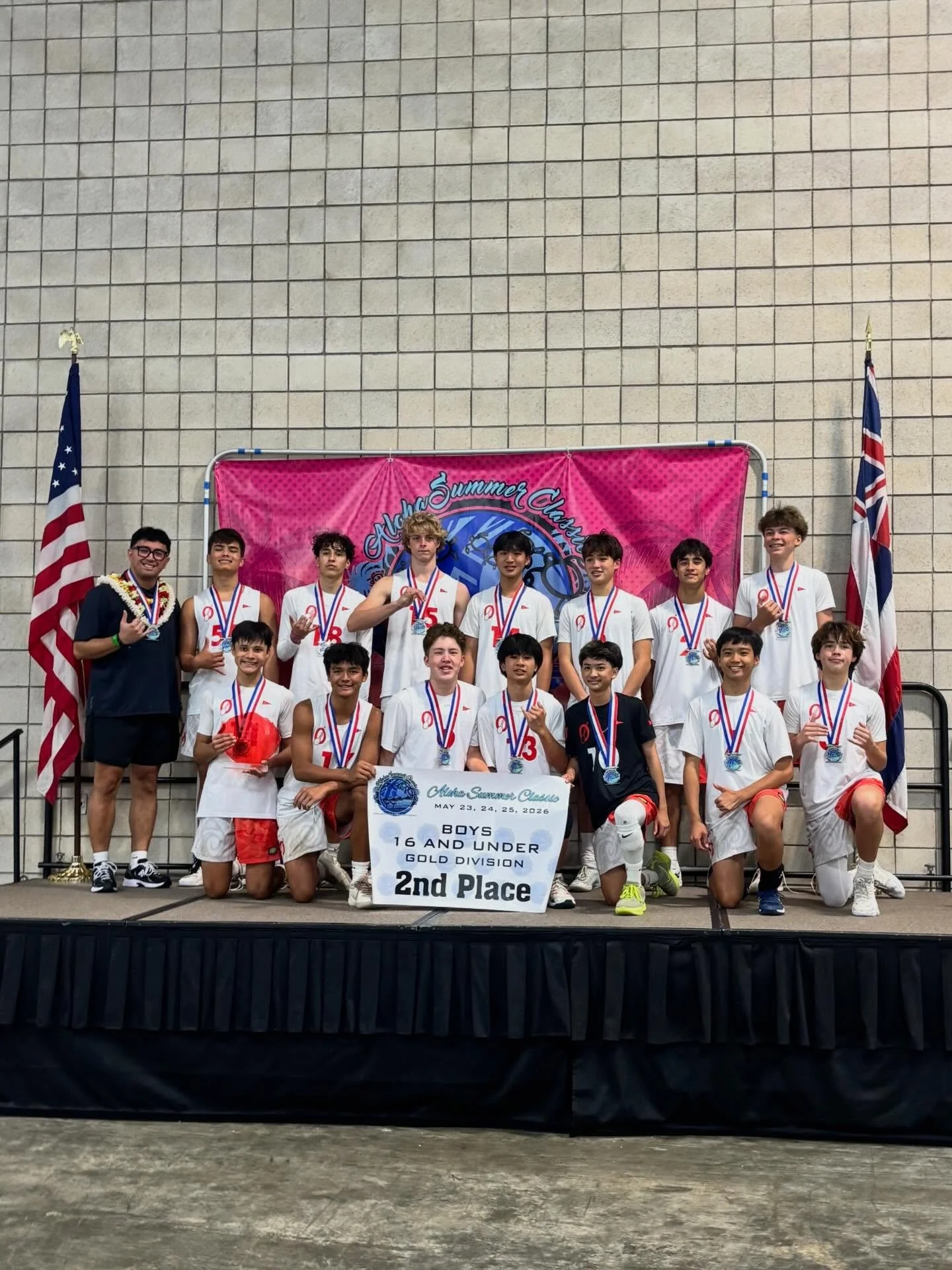 Mahalo to all the family and friends that came out to support three of our Outrigger boys&rsquo; volleyball teams this weekend. The boys competed hard as they prepare for AAU Open national championships in Orlando this summer. 

OCC 15s: 2nd place in