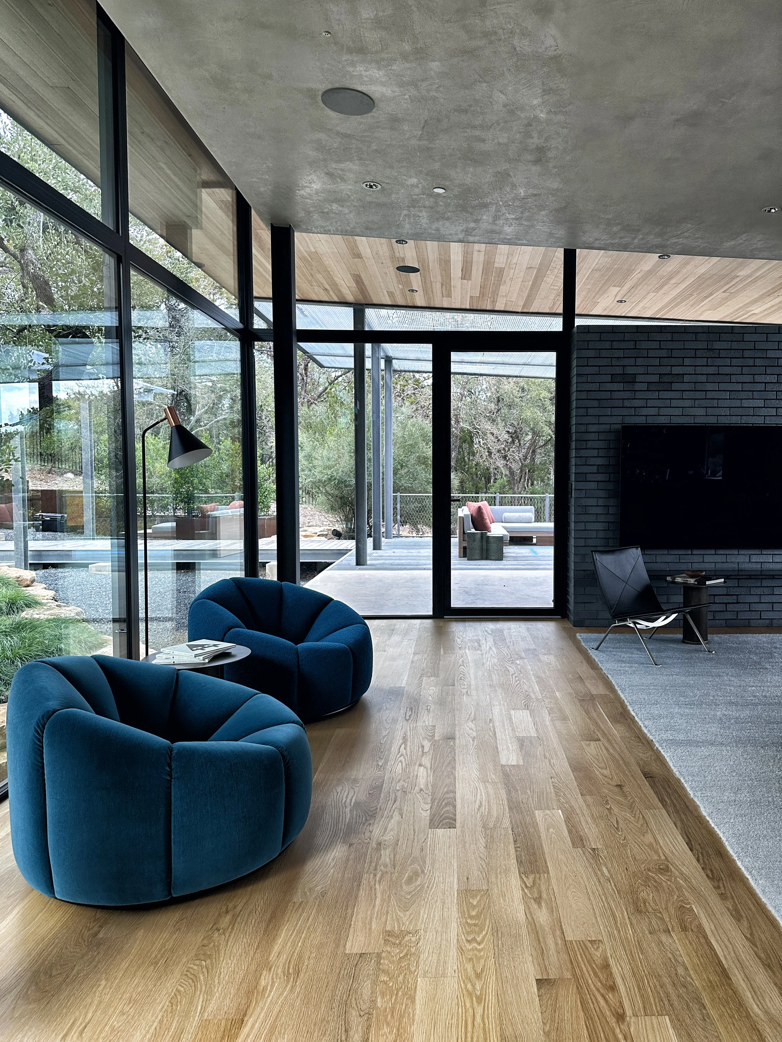 Living 13_Shopped.jpg