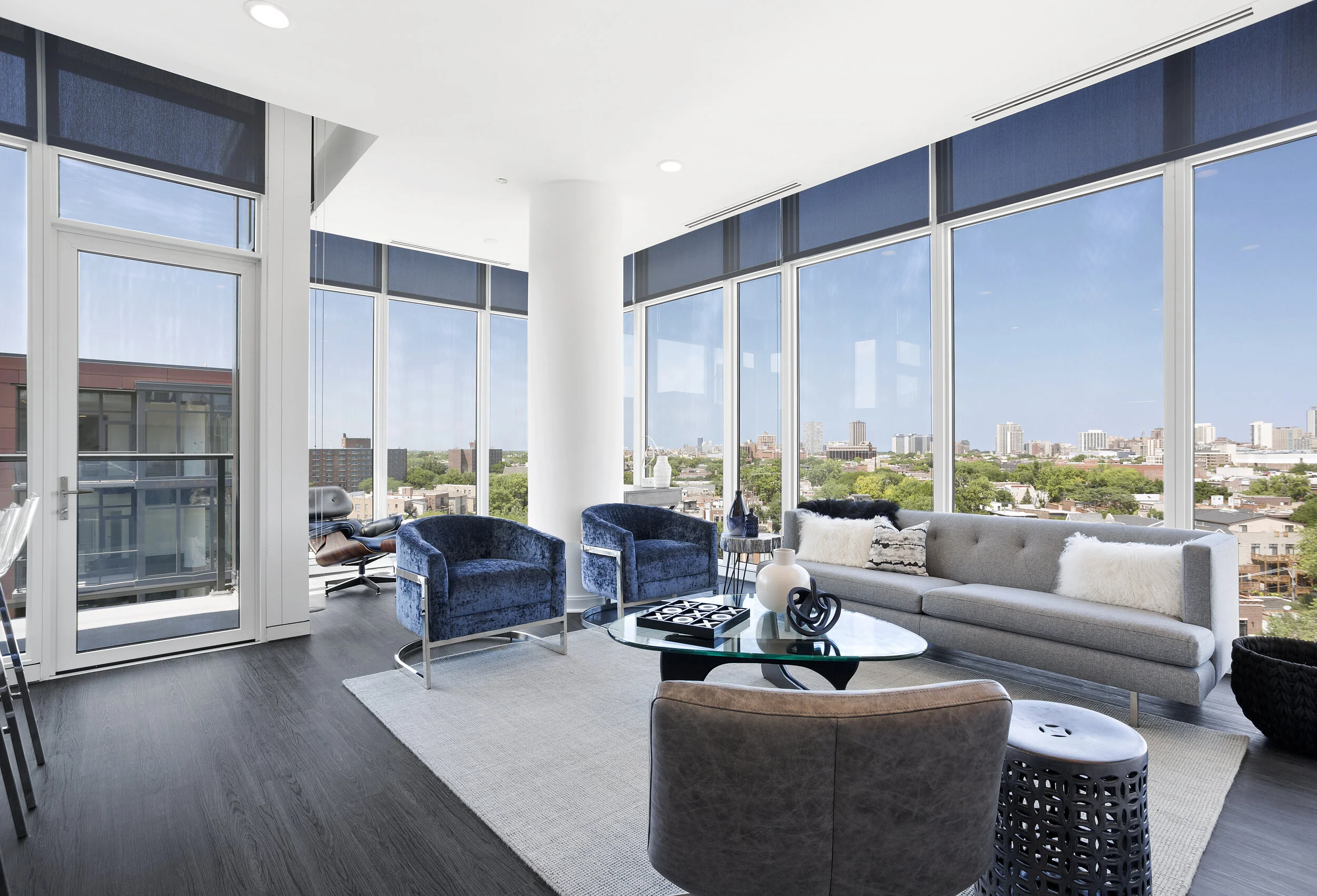 pdetphotography-luxurychicagoapt-elevatelincolnpark-1005 (9).jpg