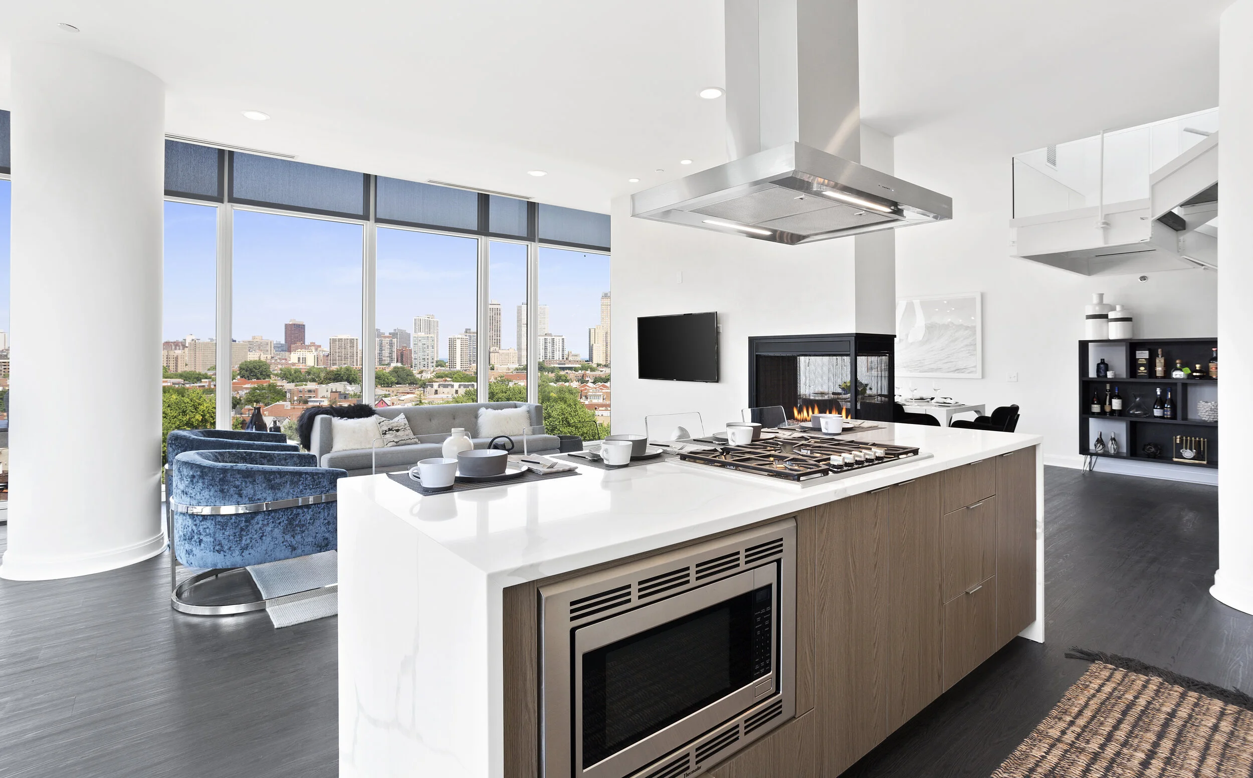 pdetphotography-luxurychicagoapt-elevatelincolnpark-1005 (13).jpg