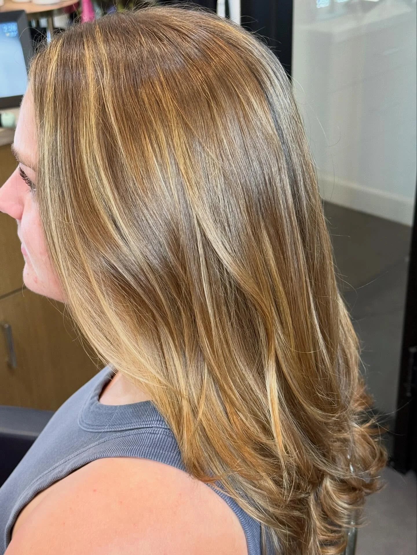 I&rsquo;ve been MIA lately but here are some pics of what I&rsquo;ve been up to behind the chair. 

Love yall!