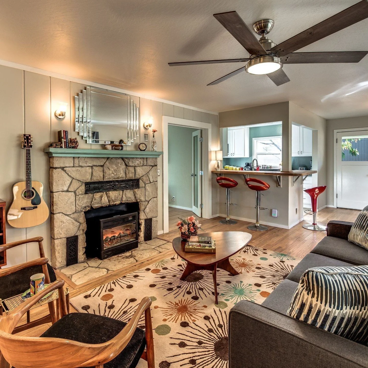 The Meadow ⭐️⭐️⭐️⭐️⭐️⁠
&quot;Home was perfect for our family gathering, including kids and fur babies. Plenty of space for us all and a great layout of the house to gather, hang out, cook, play games and relax. Bedrooms were very comfortable and ever