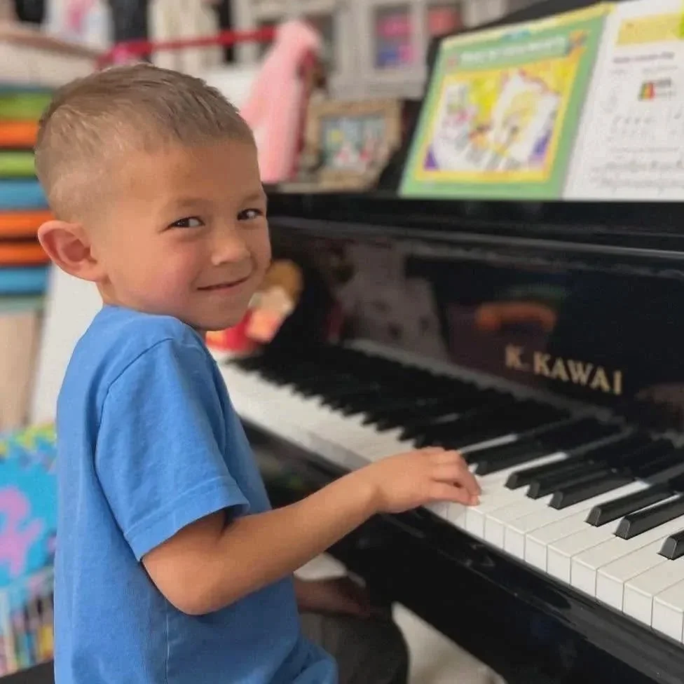 Piano Lessons at Sounds of Color Studio