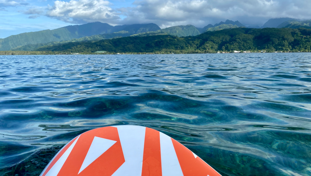 Tahiti surfing outer reefs.png