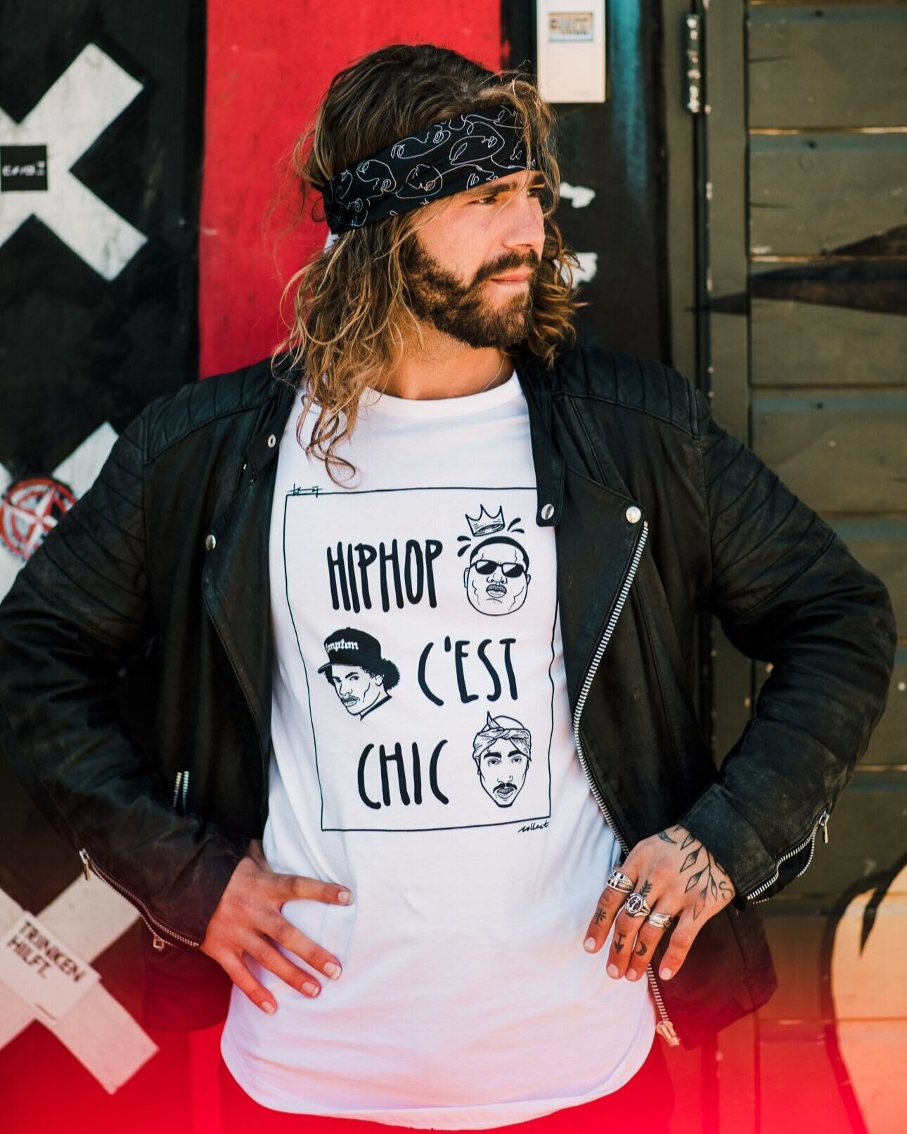 Sovesal samle offset Hip Hop C'est Chic T-shirt — Collect The Label - Wearable Works of Art