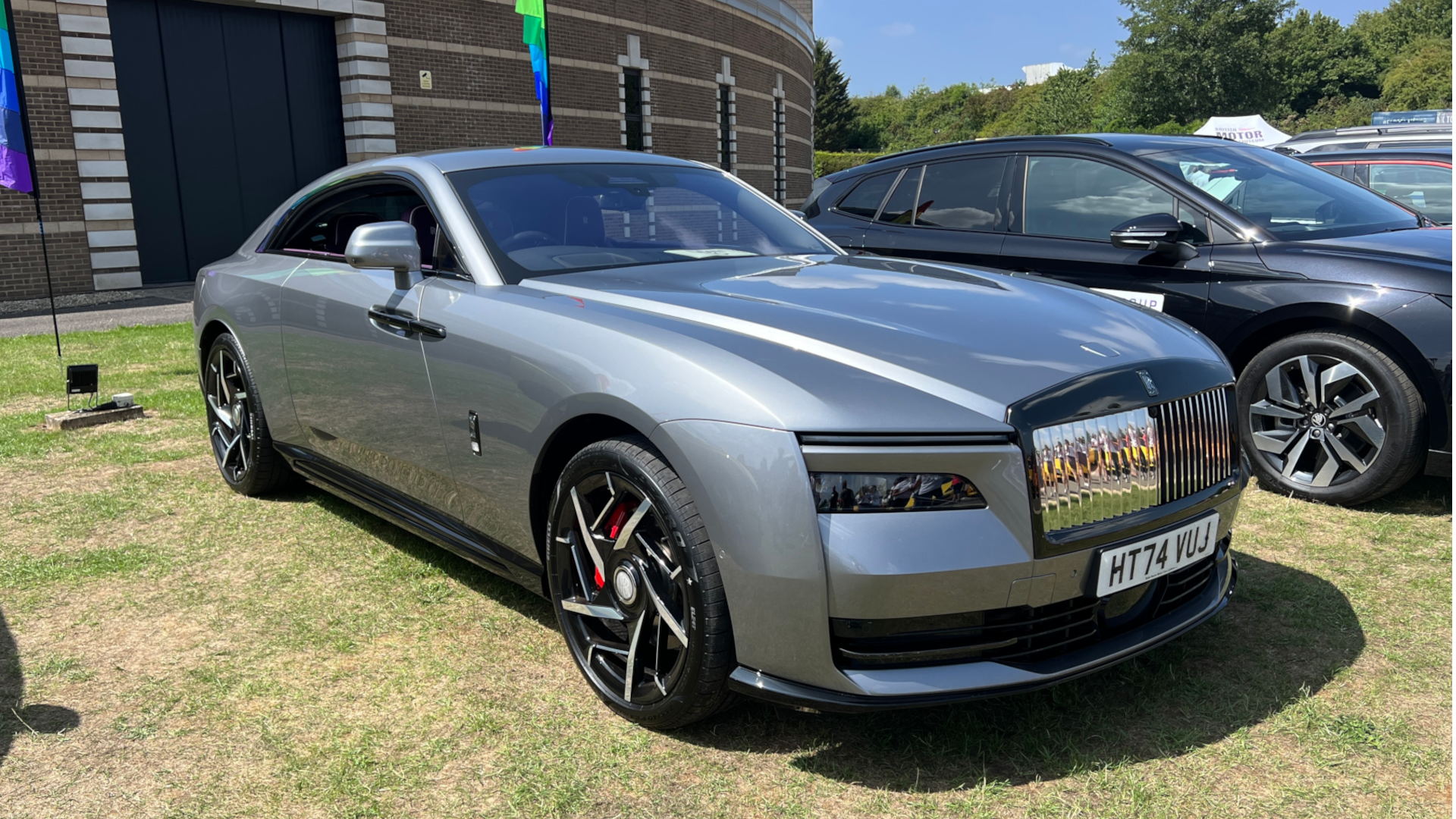 Petrol_and_Pride_2025_RollsRoyce_Spectre.png