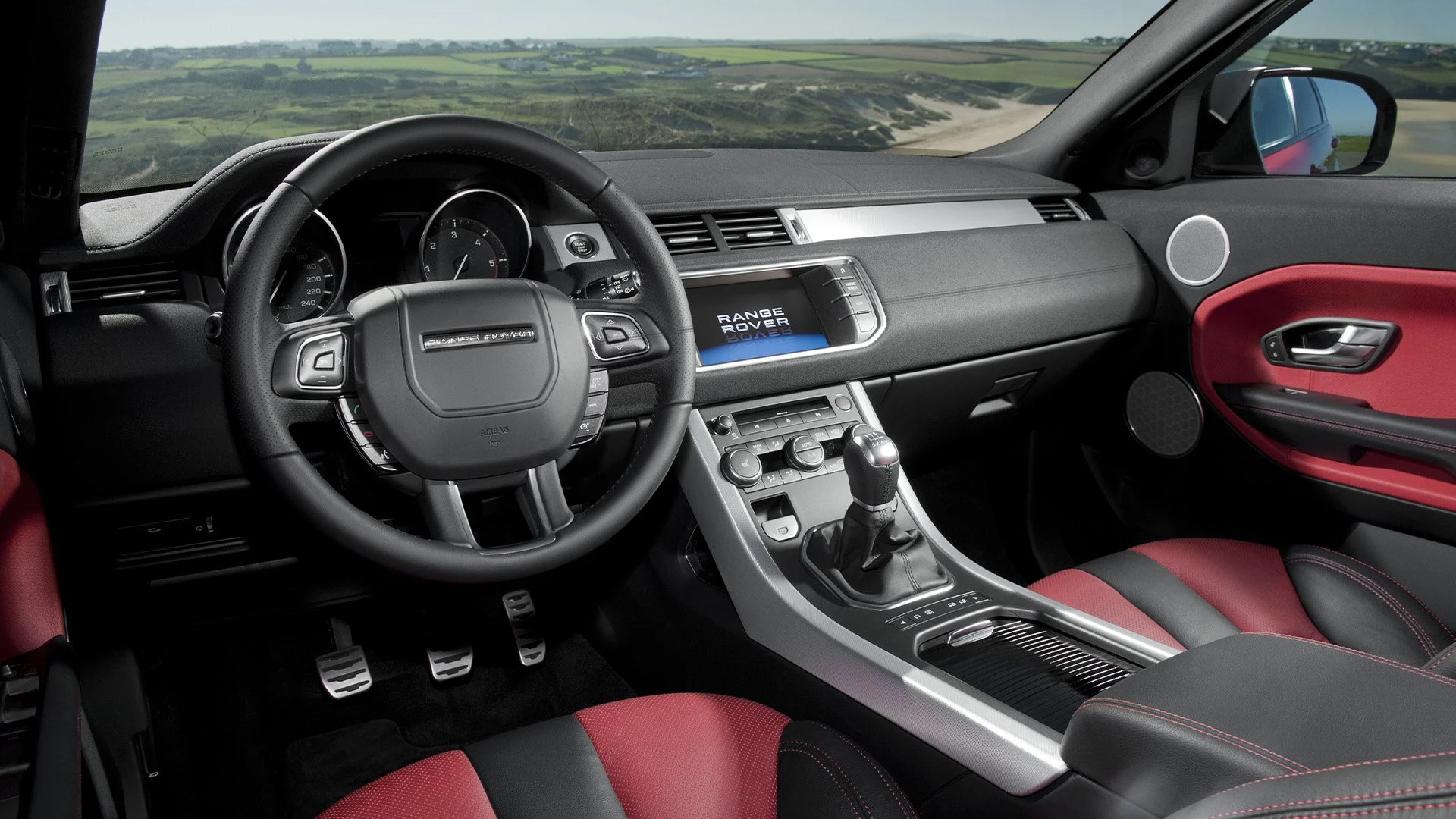Range_Rover_Evoque_2011_red_interior.jpg